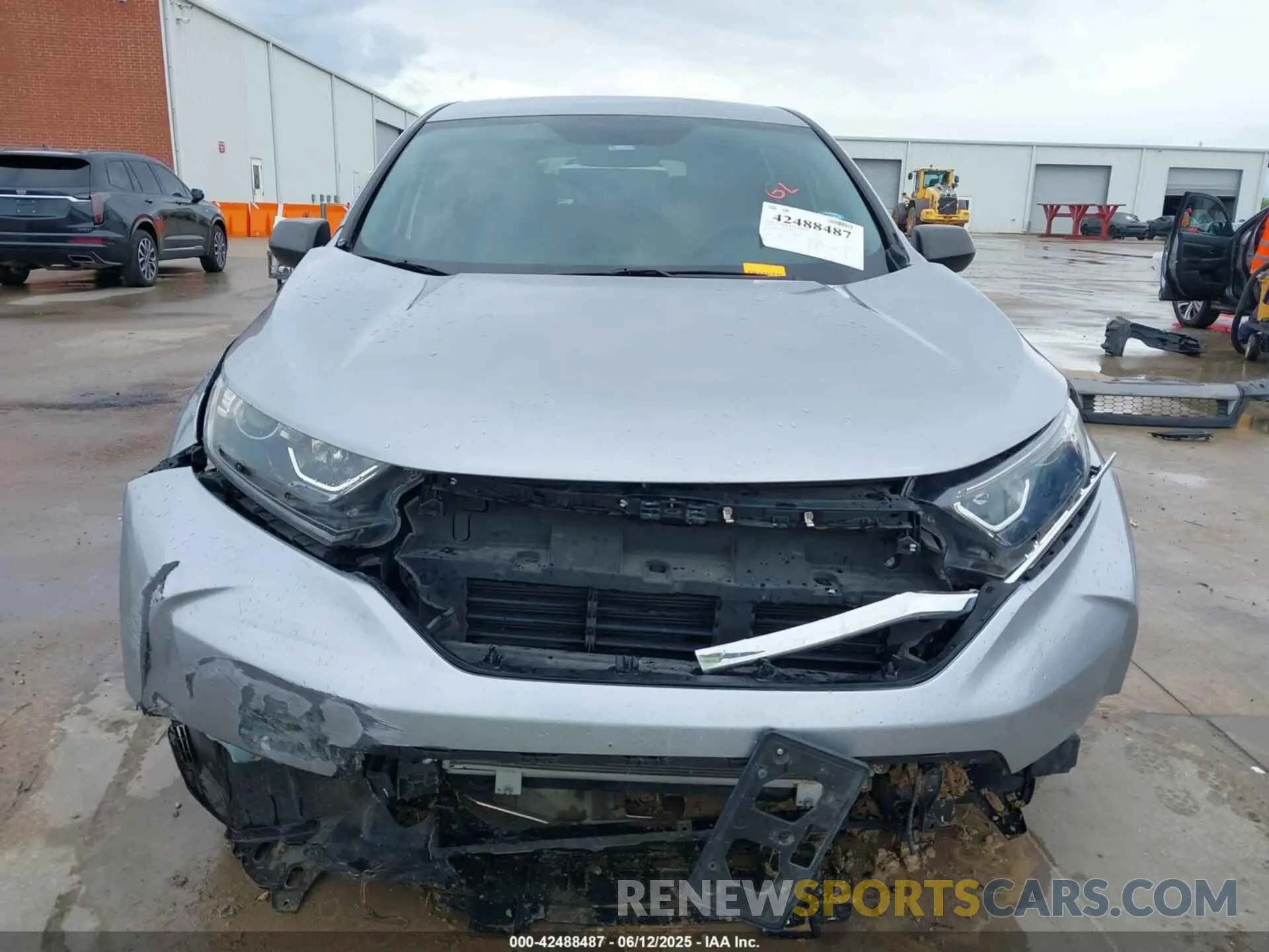 13 Photograph of a damaged car 2HKRW5H30KH421675 HONDA CR-V 2019