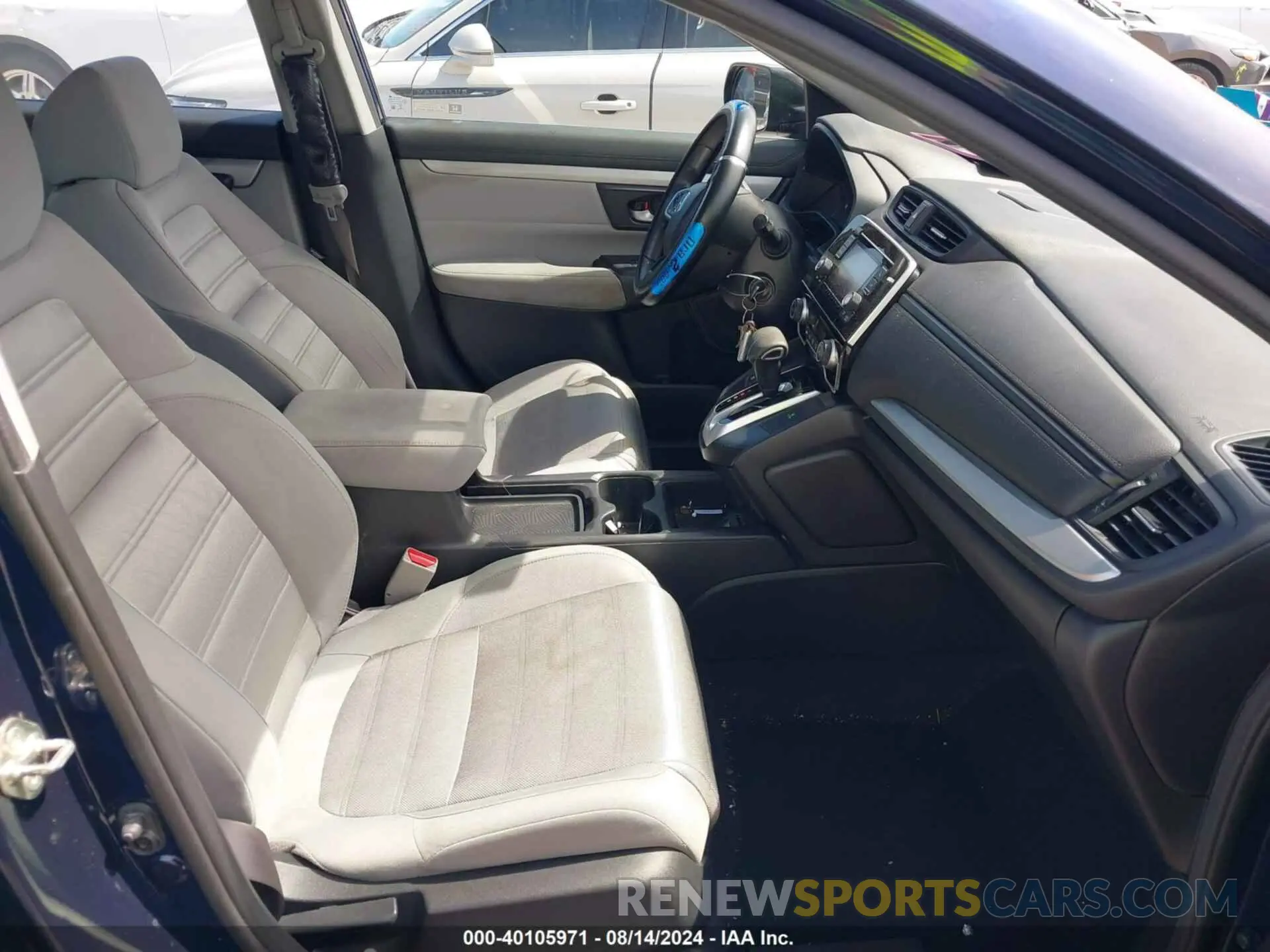 5 Фотография поврежденного автомобиля 2HKRW5H31KH412094 HONDA CR-V 2019
