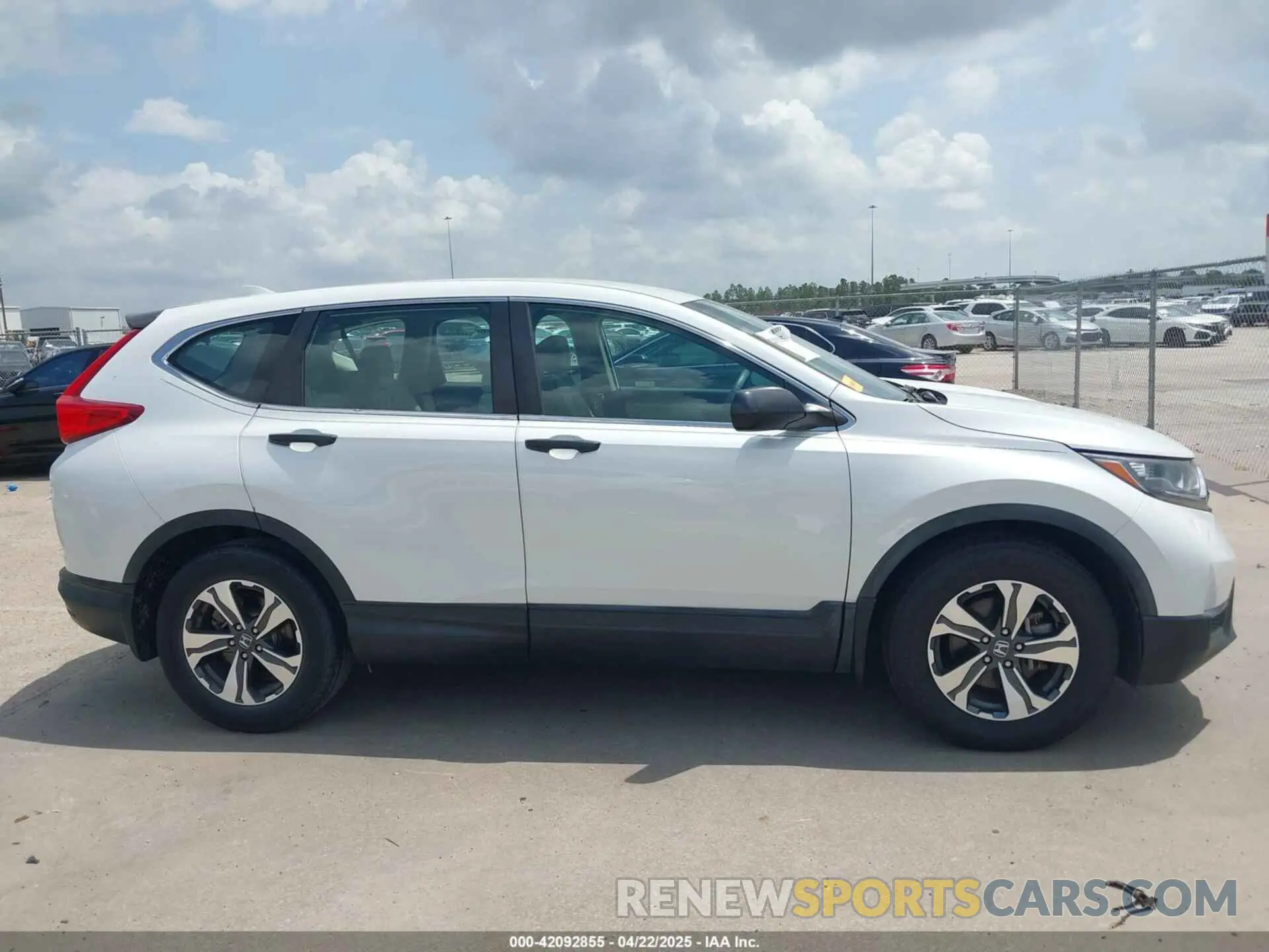 13 Фотография поврежденного автомобиля 2HKRW5H32KH414940 HONDA CR-V 2019