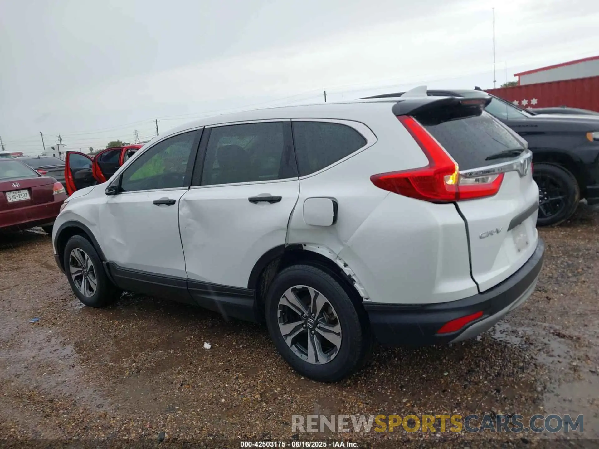 14 Photograph of a damaged car 2HKRW5H32KH419829 HONDA CR-V 2019