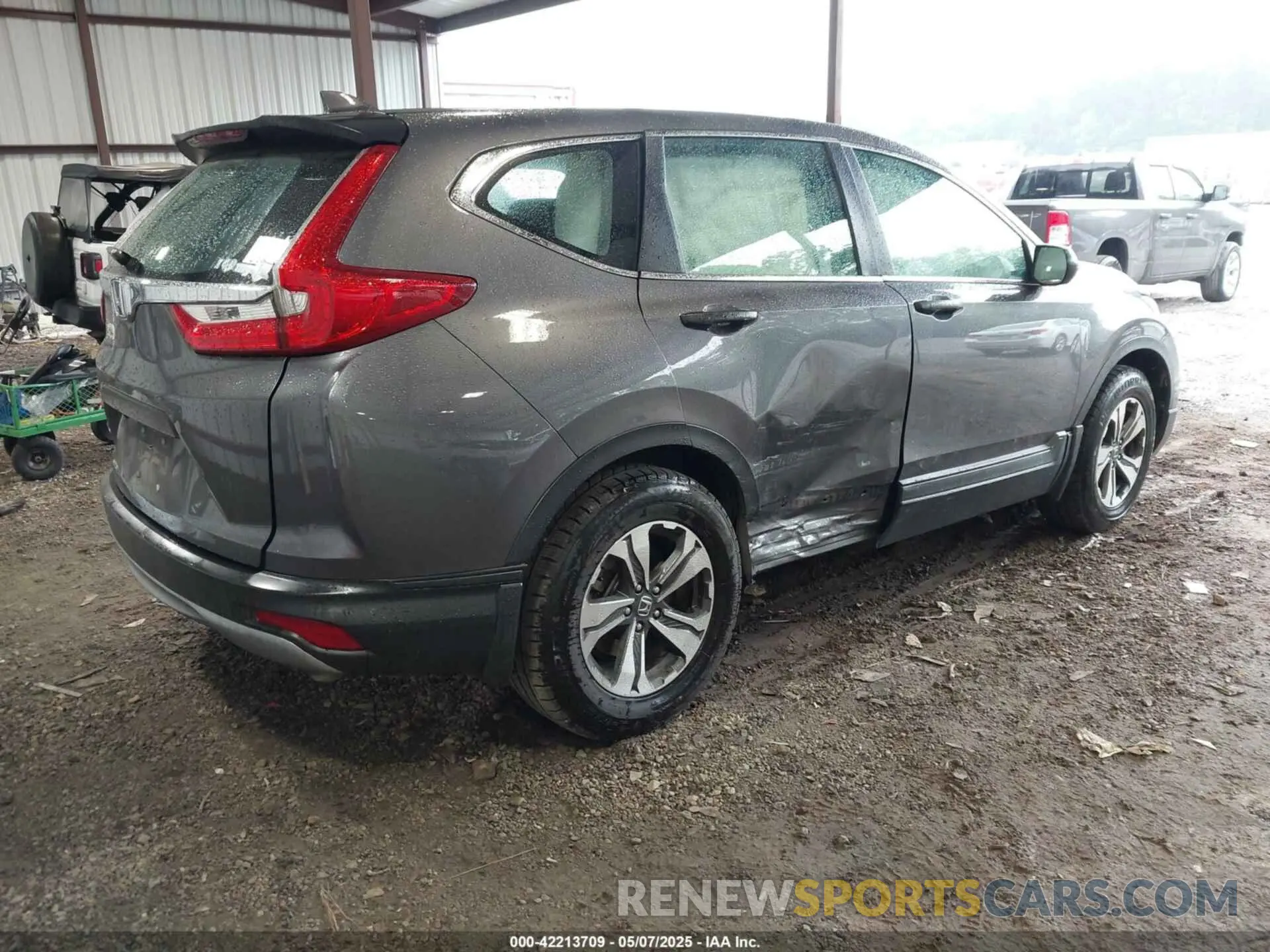 4 Фотография поврежденного автомобиля 2HKRW5H33KH412873 HONDA CR-V 2019