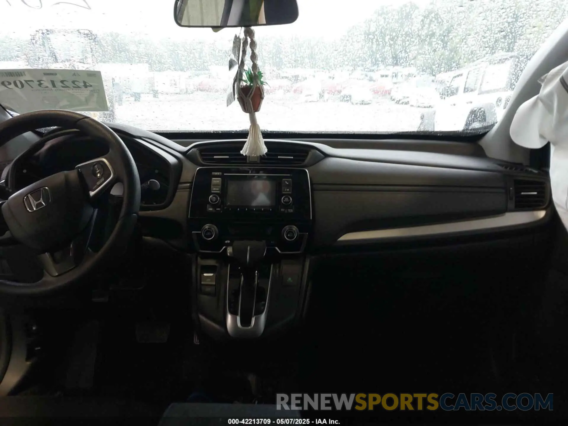 5 Фотография поврежденного автомобиля 2HKRW5H33KH412873 HONDA CR-V 2019
