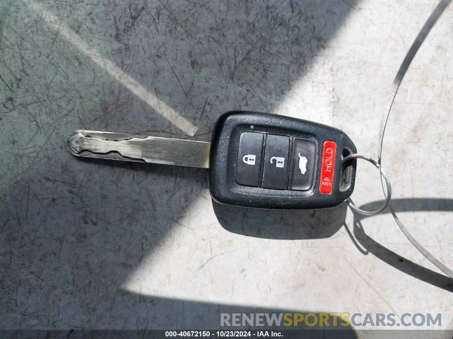 11 Photograph of a damaged car 2HKRW5H33KH420732 HONDA CR-V 2019