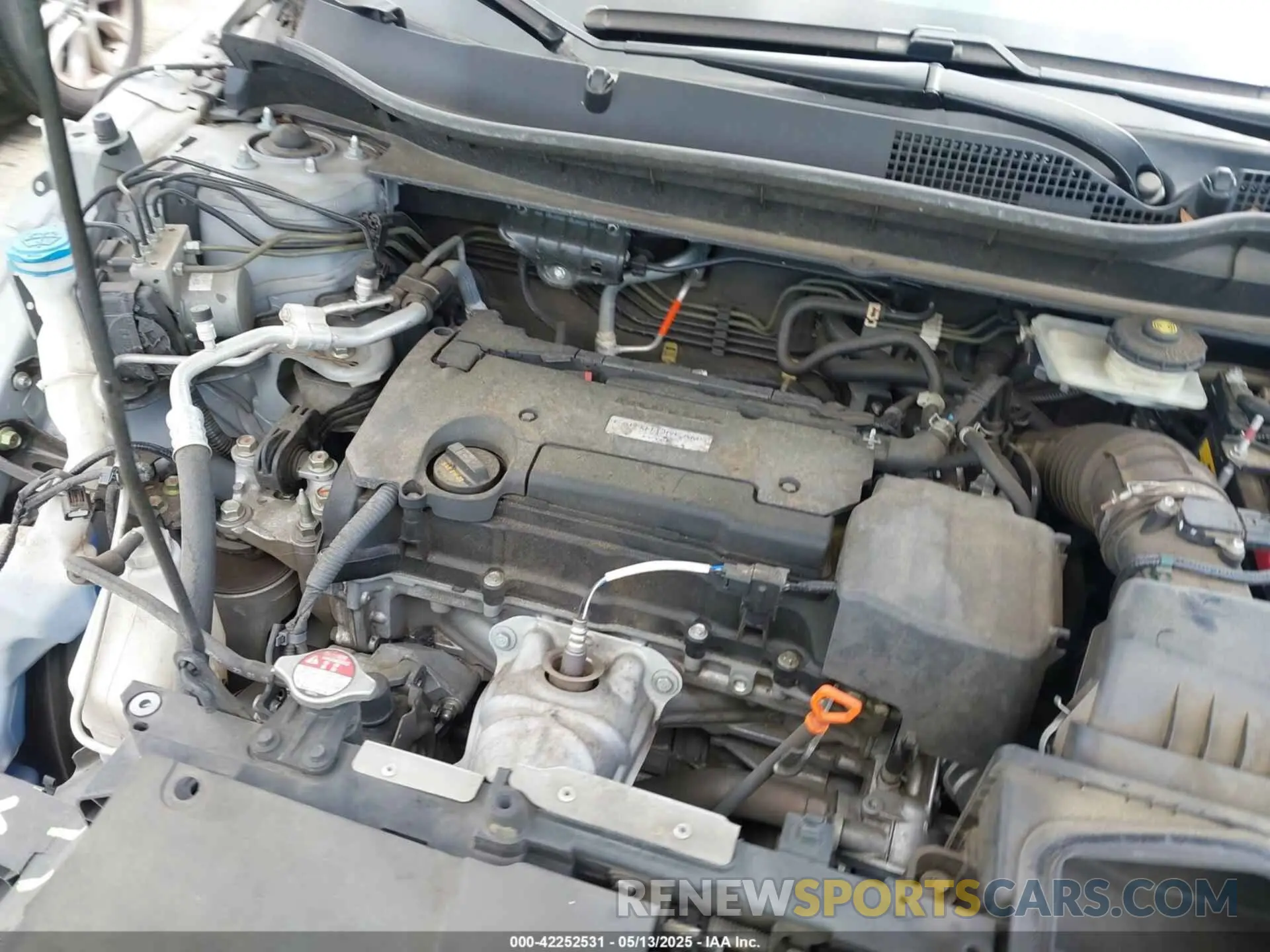 10 Photograph of a damaged car 2HKRW5H36KH416089 HONDA CR-V 2019