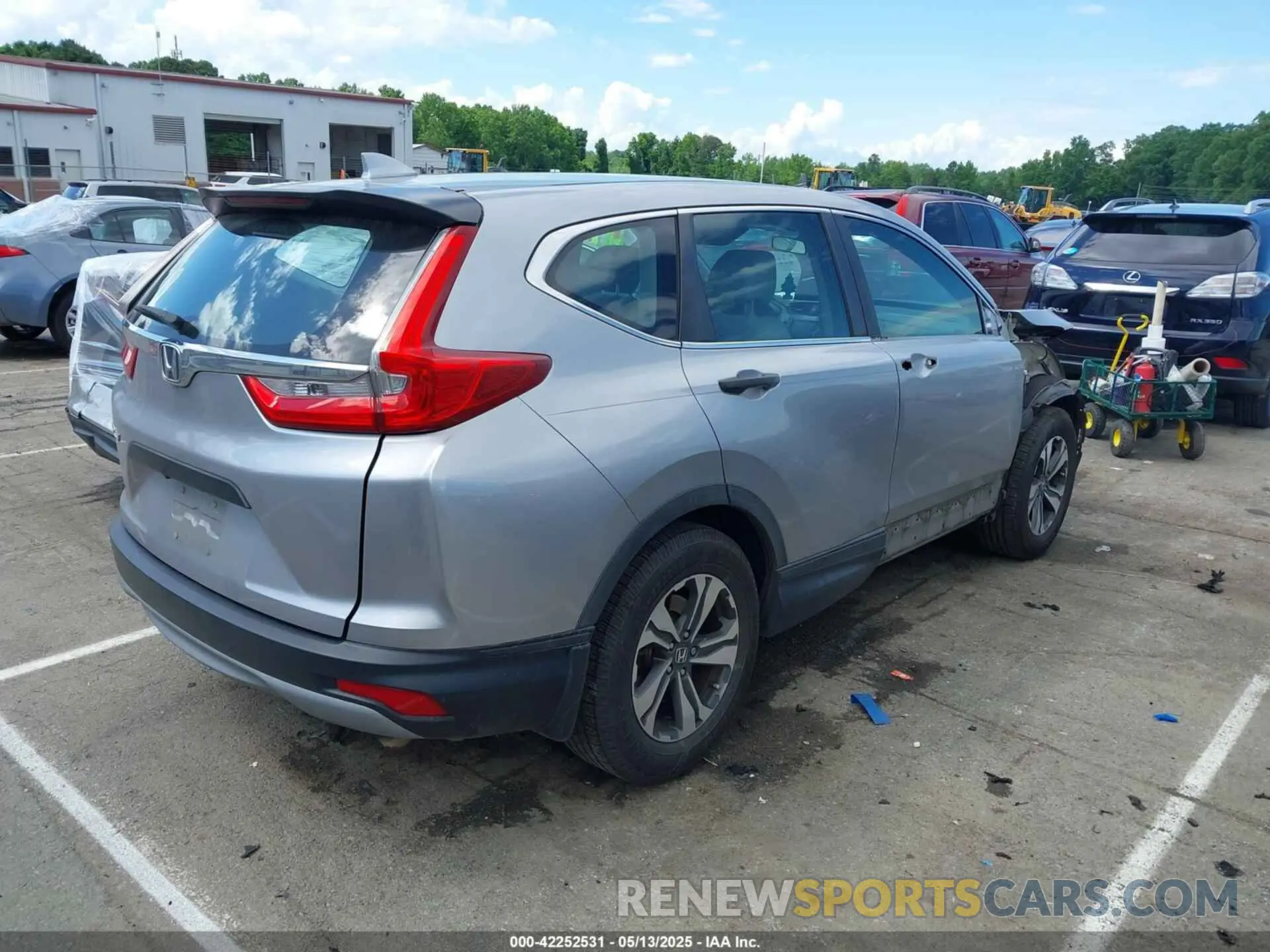 4 Photograph of a damaged car 2HKRW5H36KH416089 HONDA CR-V 2019