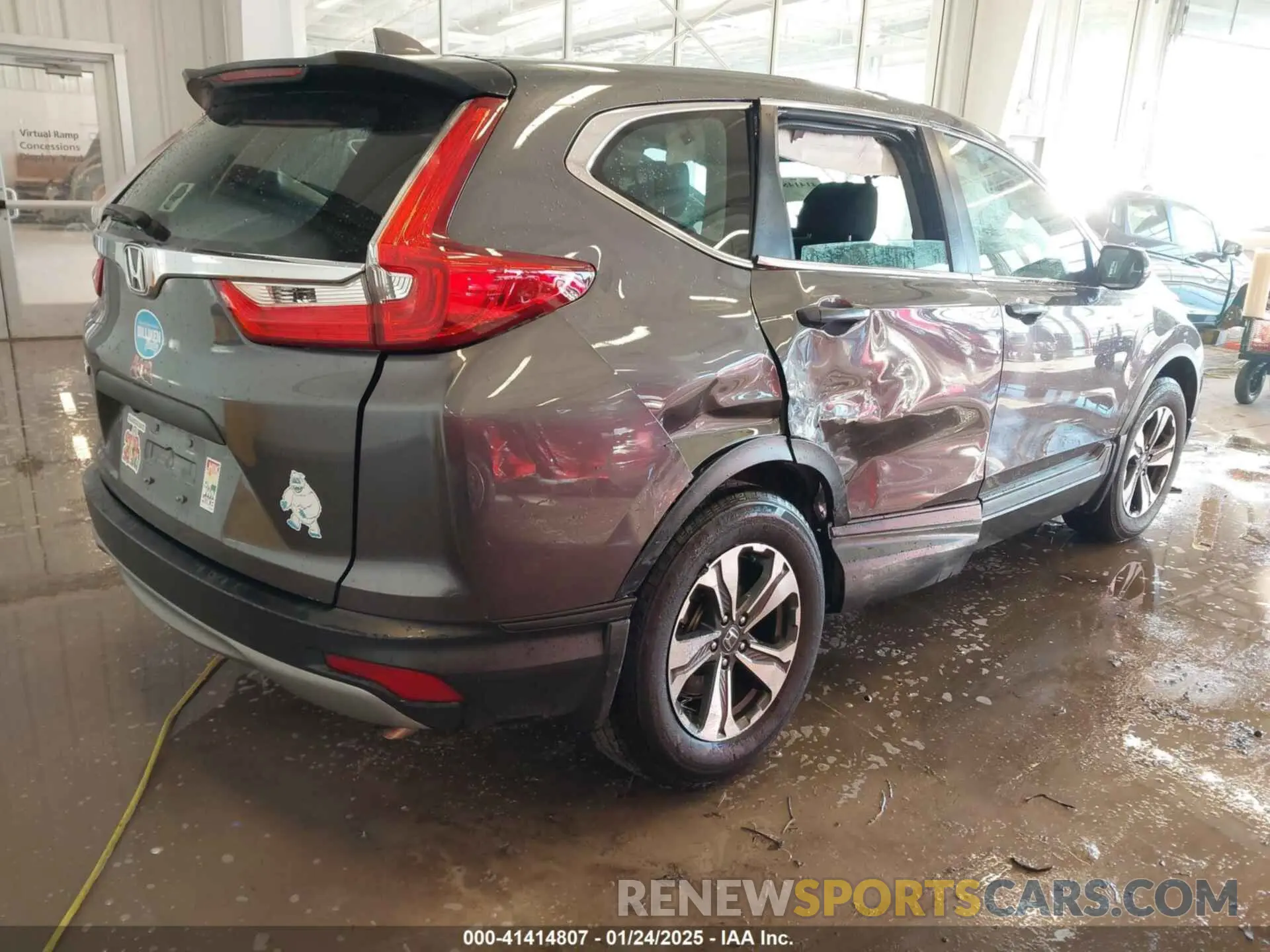 4 Фотография поврежденного автомобиля 2HKRW5H36KH422345 HONDA CR-V 2019