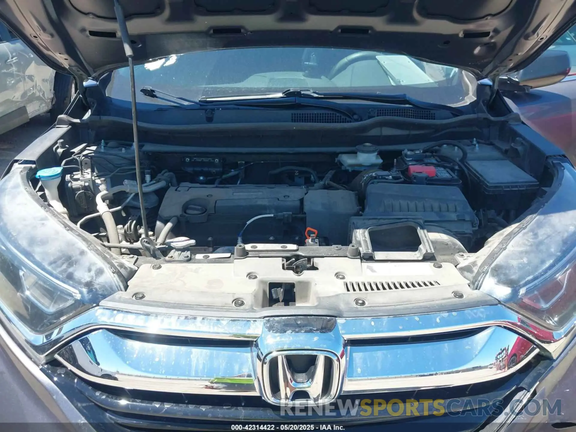 10 Photograph of a damaged car 2HKRW5H3XKH413731 HONDA CR-V 2019