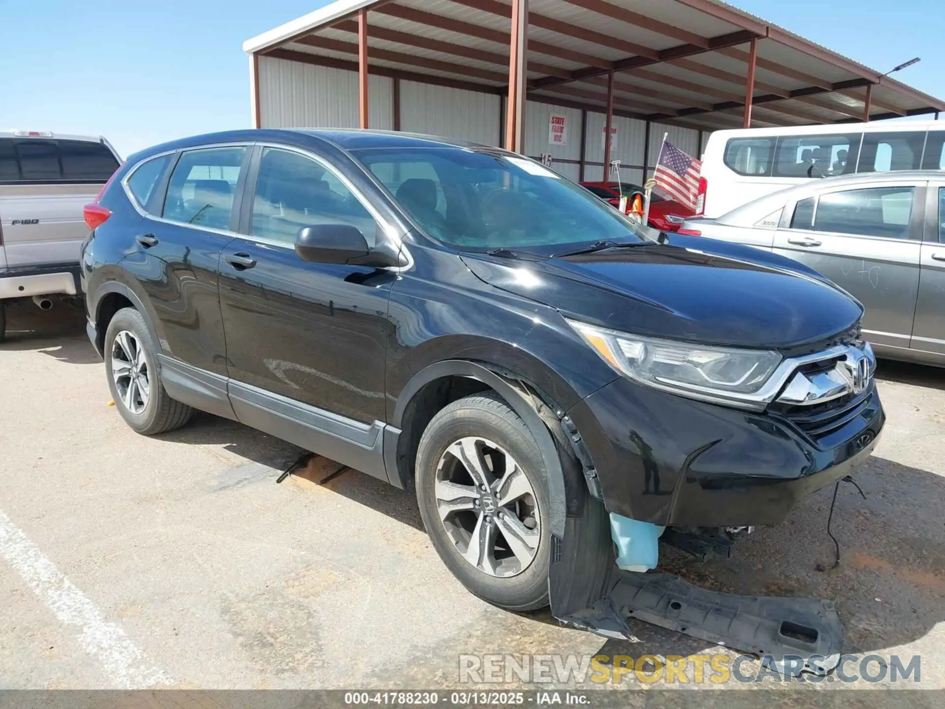 1 Photograph of a damaged car 2HKRW6H31KH208935 HONDA CR-V 2019