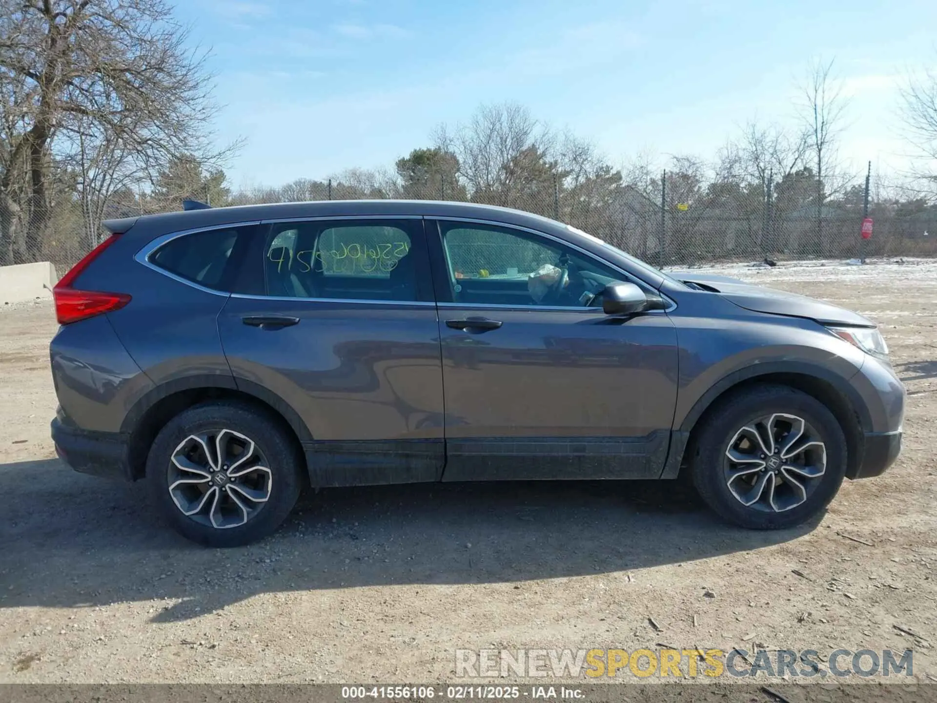 13 Photograph of a damaged car 2HKRW6H32KH208586 HONDA CR-V 2019