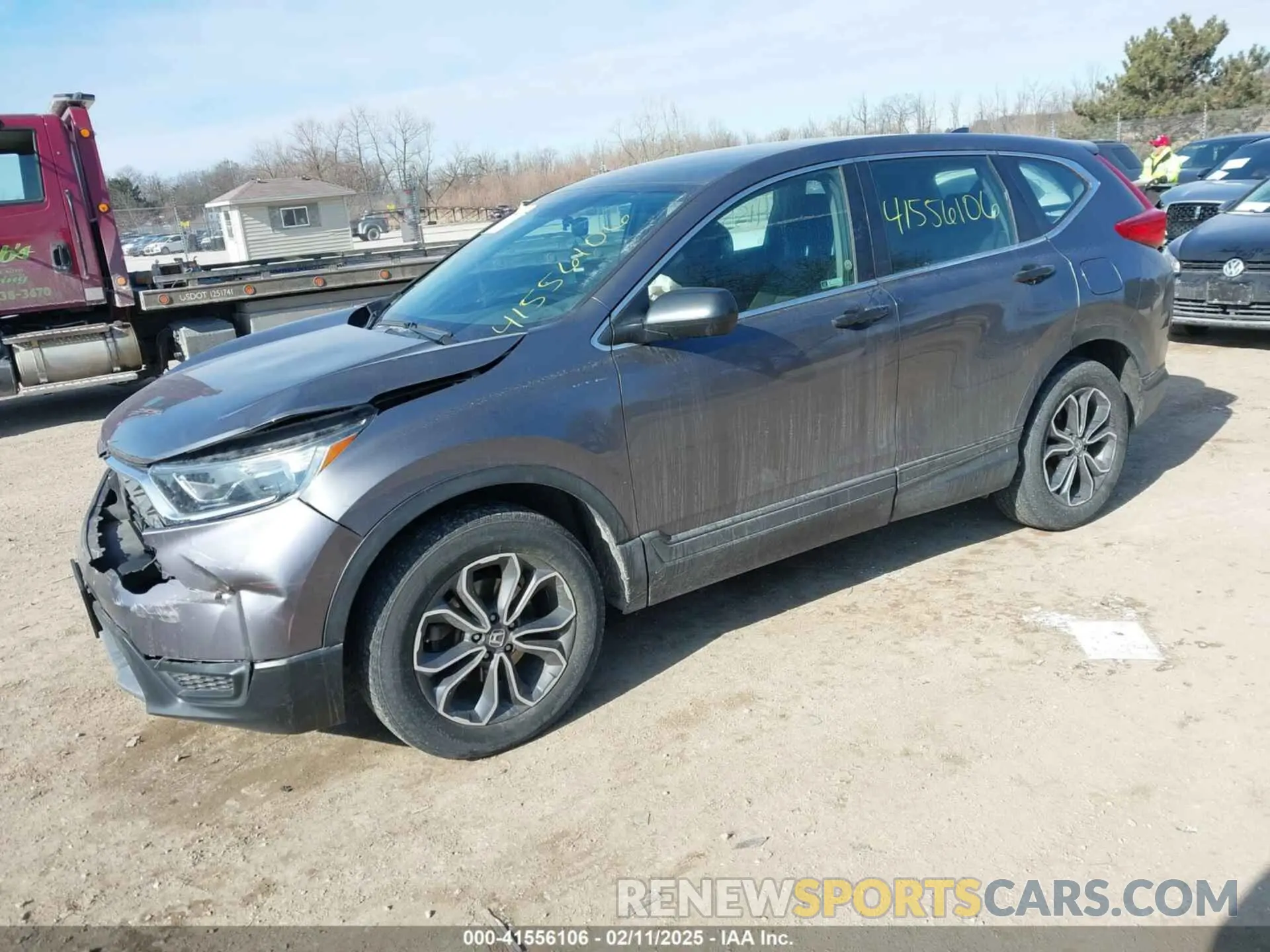 2 Photograph of a damaged car 2HKRW6H32KH208586 HONDA CR-V 2019