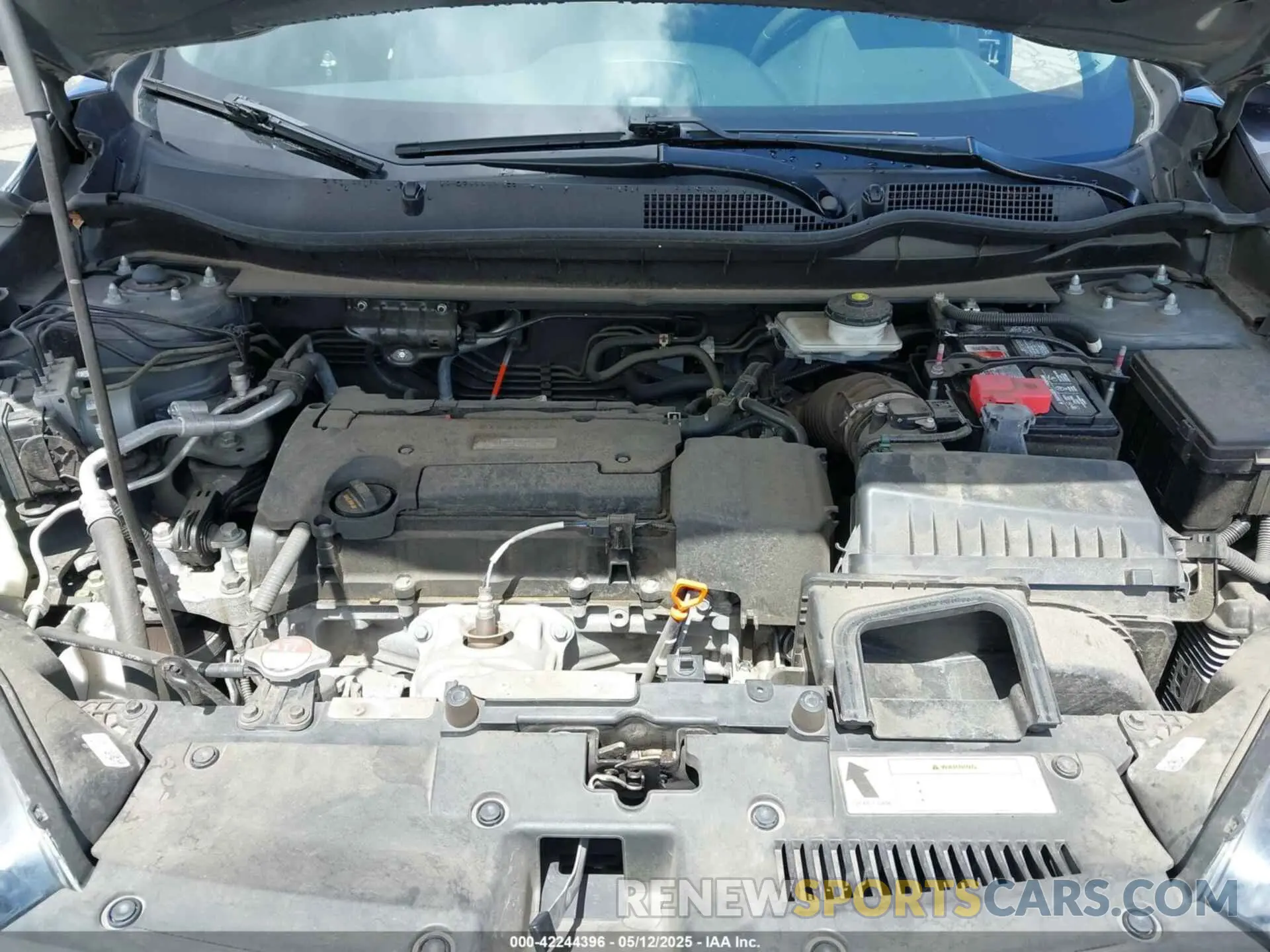 10 Photograph of a damaged car 2HKRW6H32KH223945 HONDA CR-V 2019