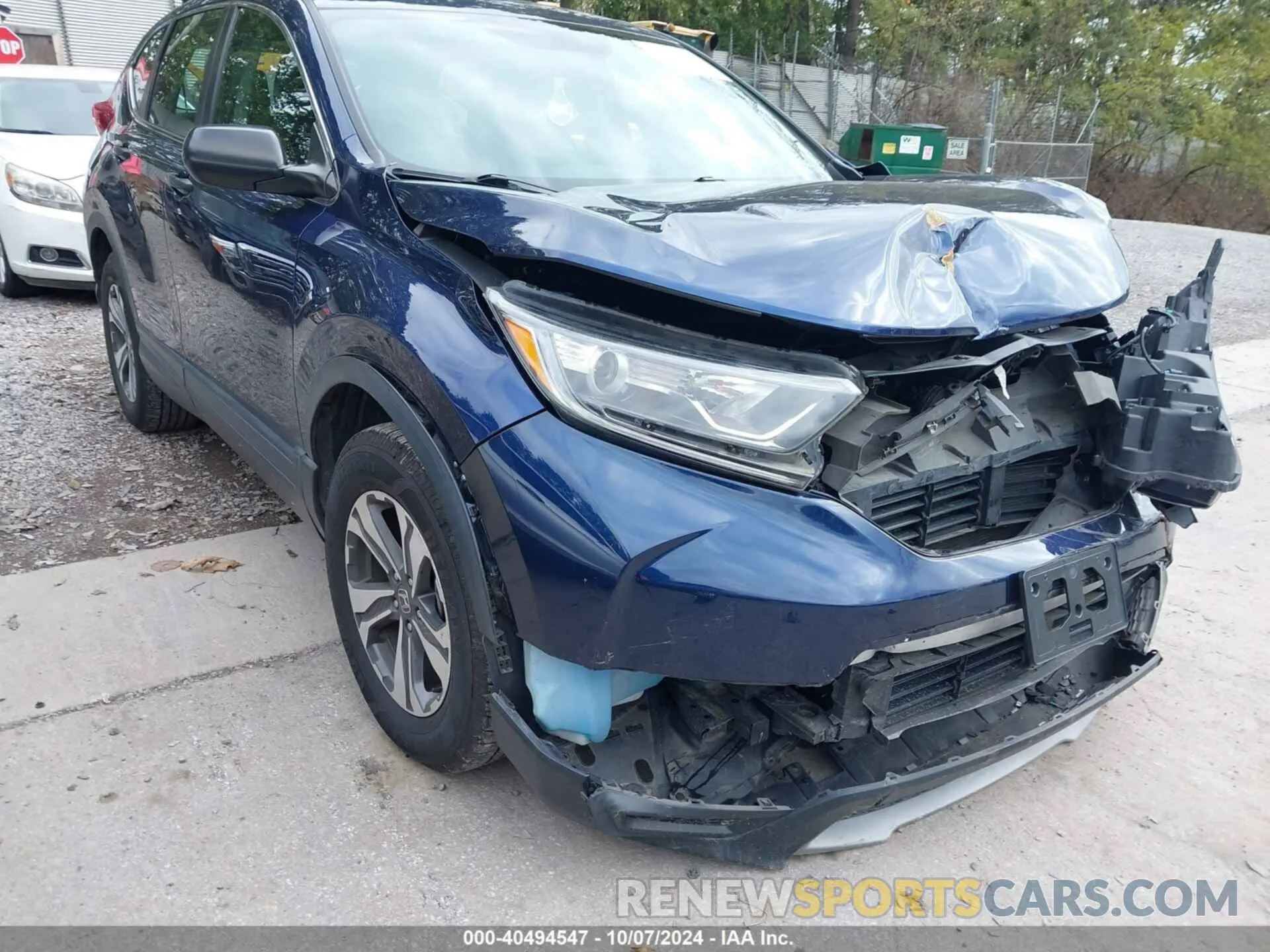 19 Photograph of a damaged car 2HKRW6H34KH204409 HONDA CR-V 2019