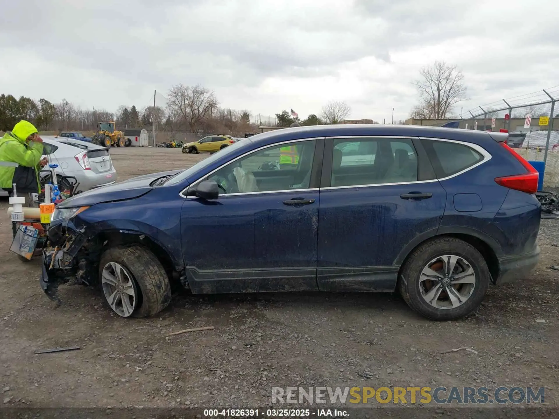 14 Photograph of a damaged car 2HKRW6H34KH207519 HONDA CR-V 2019