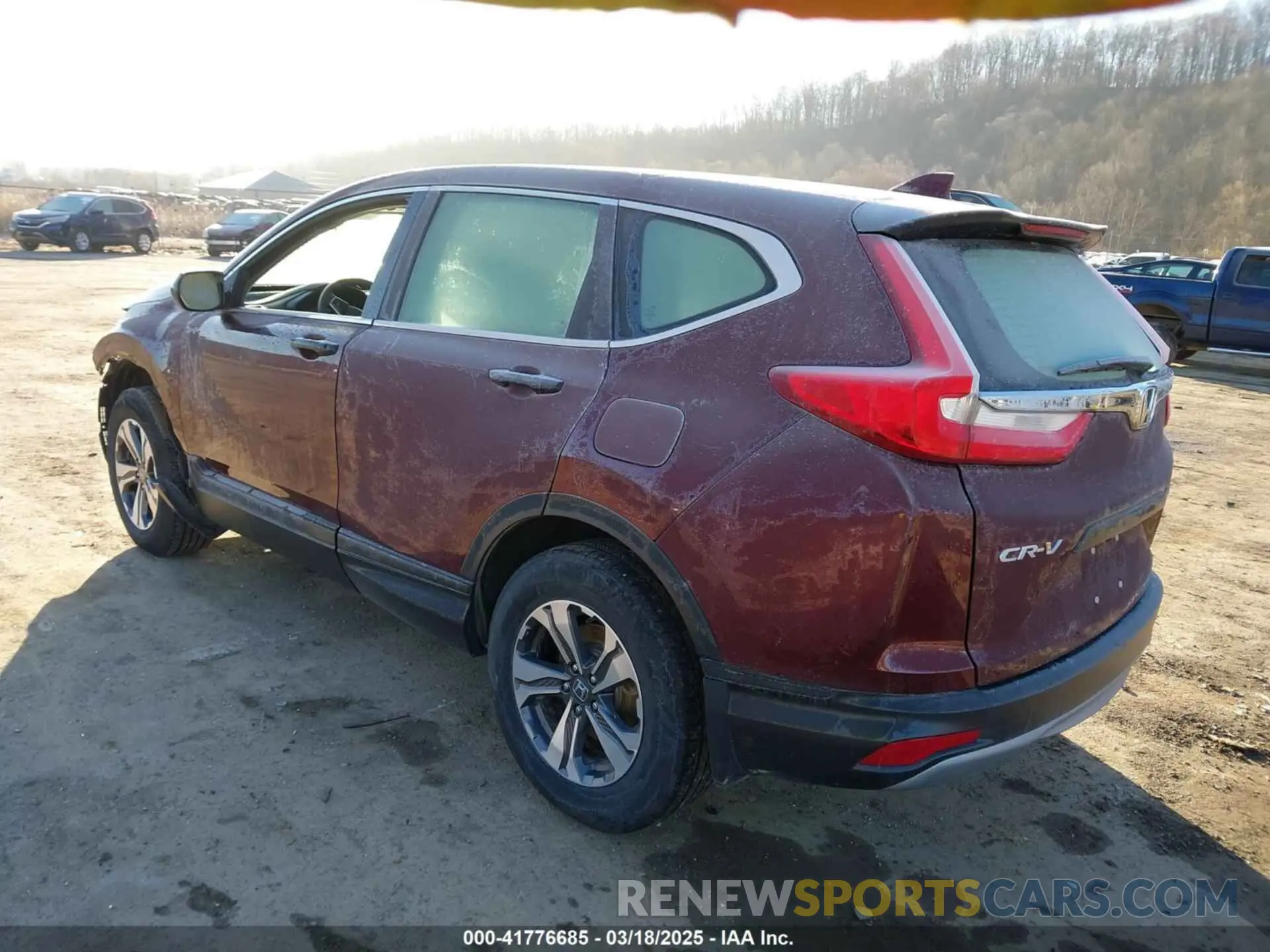 3 Photograph of a damaged car 2HKRW6H34KH210131 HONDA CR-V 2019