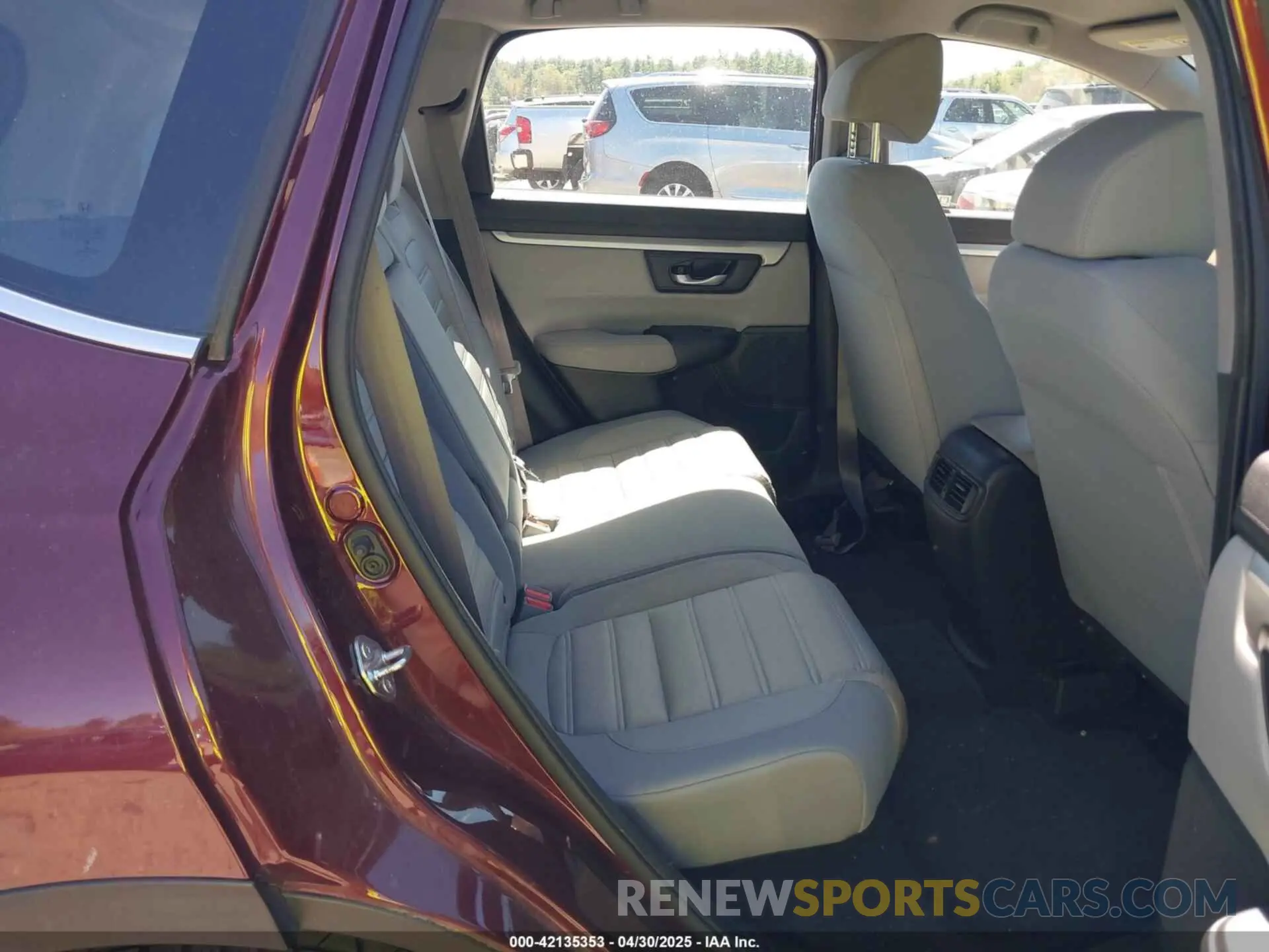 8 Фотография поврежденного автомобиля 2HKRW6H36KH215234 HONDA CR-V 2019