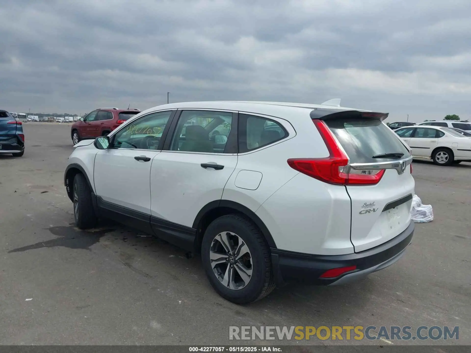 3 Photograph of a damaged car 2HKRW6H38KH209029 HONDA CR-V 2019