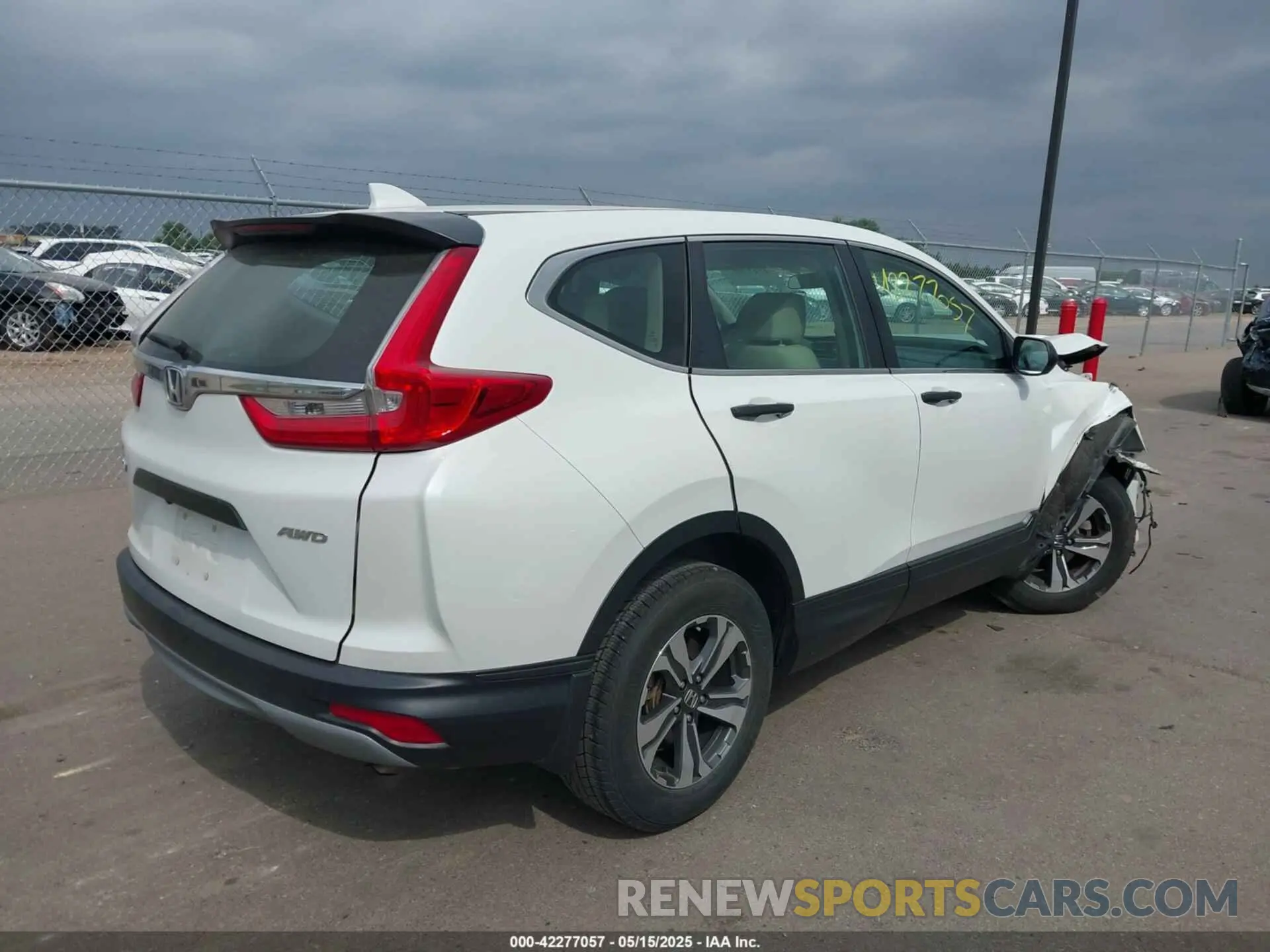 4 Photograph of a damaged car 2HKRW6H38KH209029 HONDA CR-V 2019
