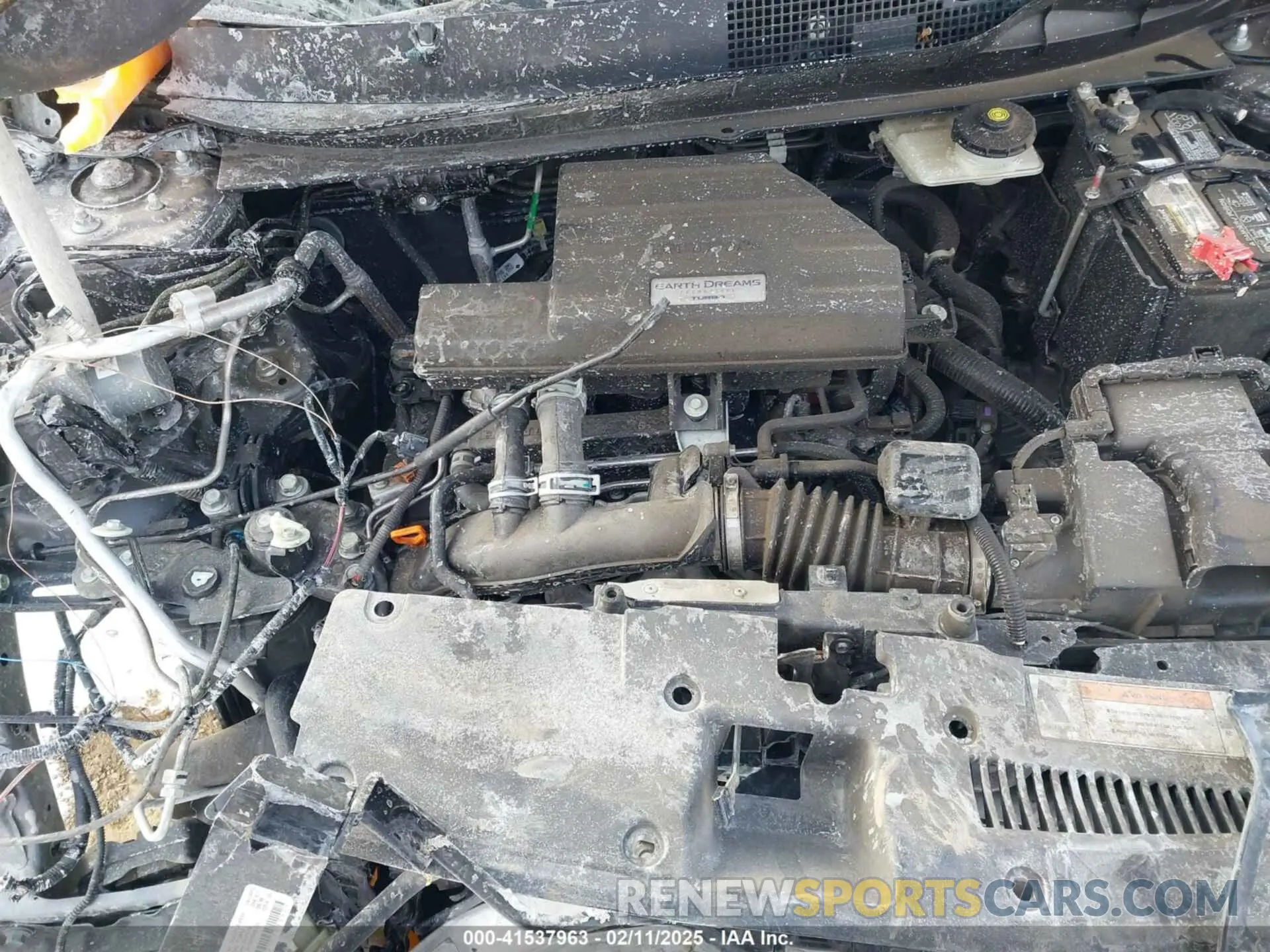 10 Photograph of a damaged car 5J6RW1H53KA043072 HONDA CR-V 2019