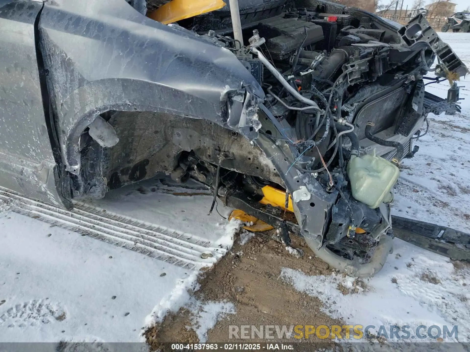 6 Photograph of a damaged car 5J6RW1H53KA043072 HONDA CR-V 2019