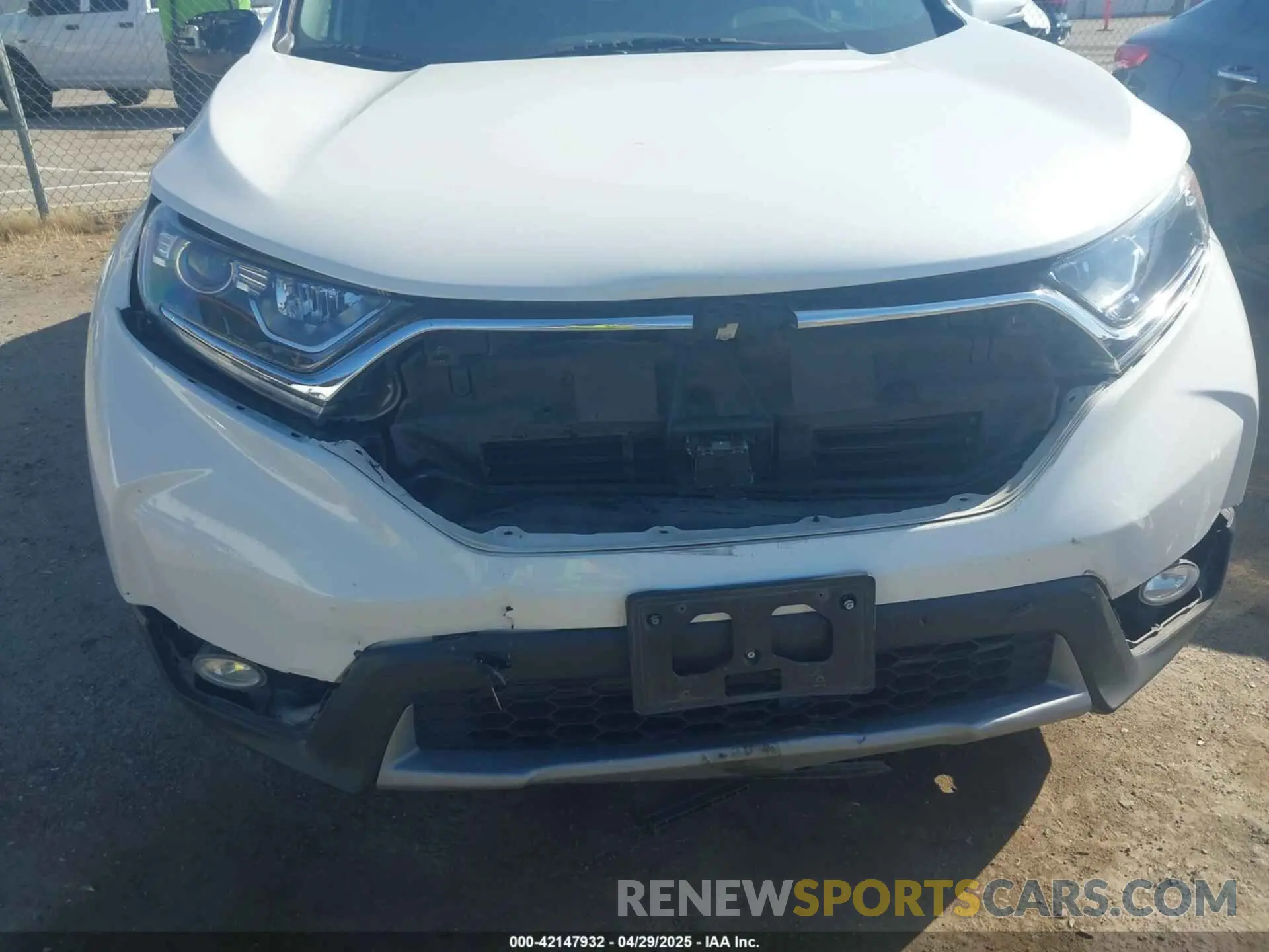 6 Фотография поврежденного автомобиля 5J6RW1H54KA020531 HONDA CR-V 2019