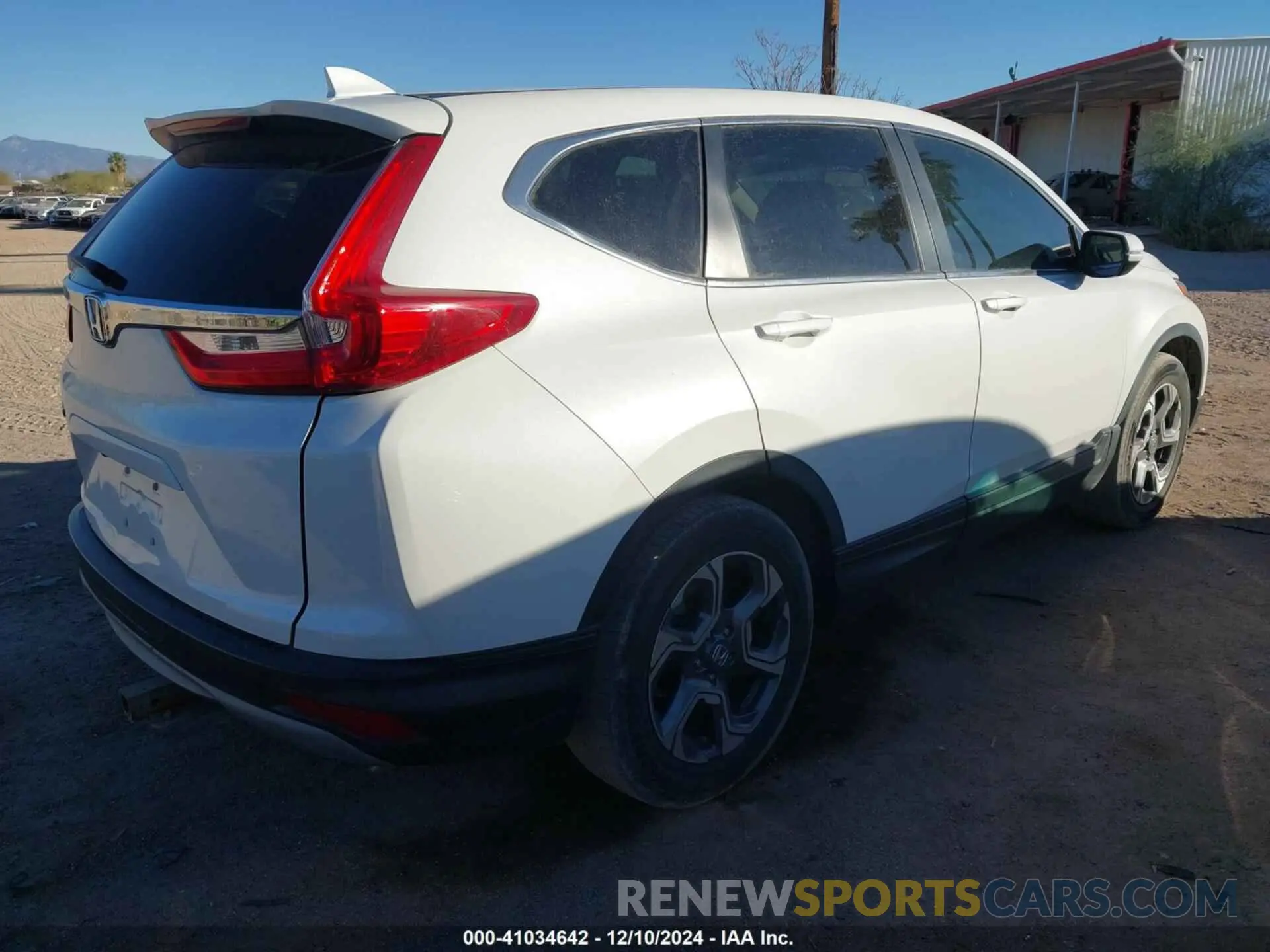 4 Фотография поврежденного автомобиля 5J6RW1H55KA037015 HONDA CR-V 2019