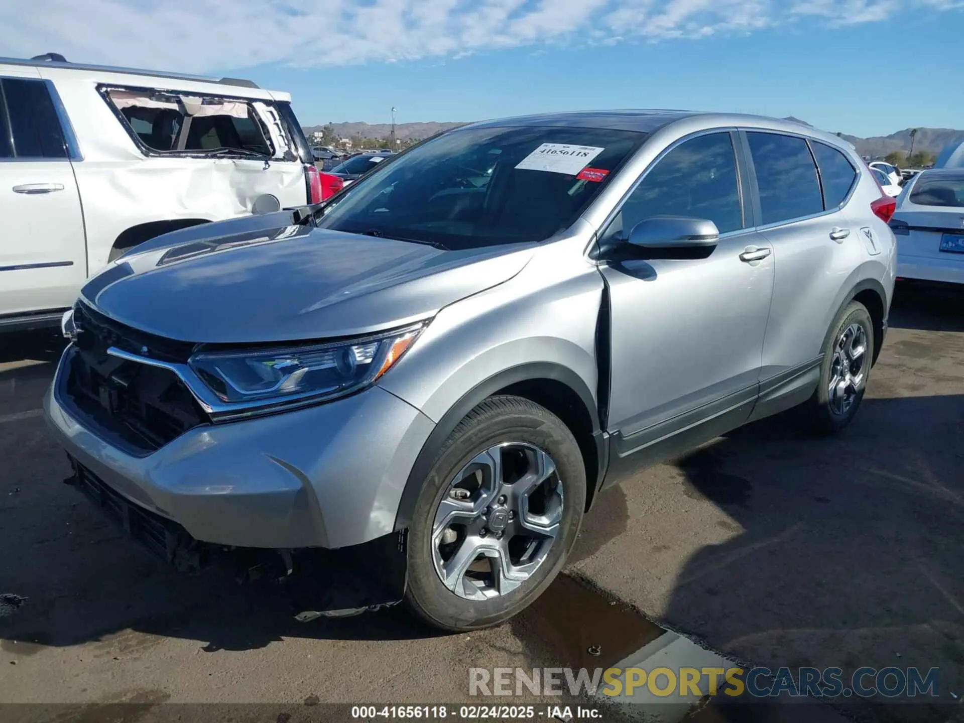 2 Фотография поврежденного автомобиля 5J6RW1H57KA006669 HONDA CR-V 2019