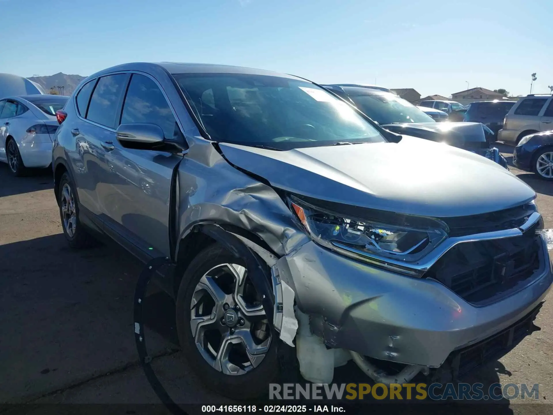 6 Фотография поврежденного автомобиля 5J6RW1H57KA006669 HONDA CR-V 2019