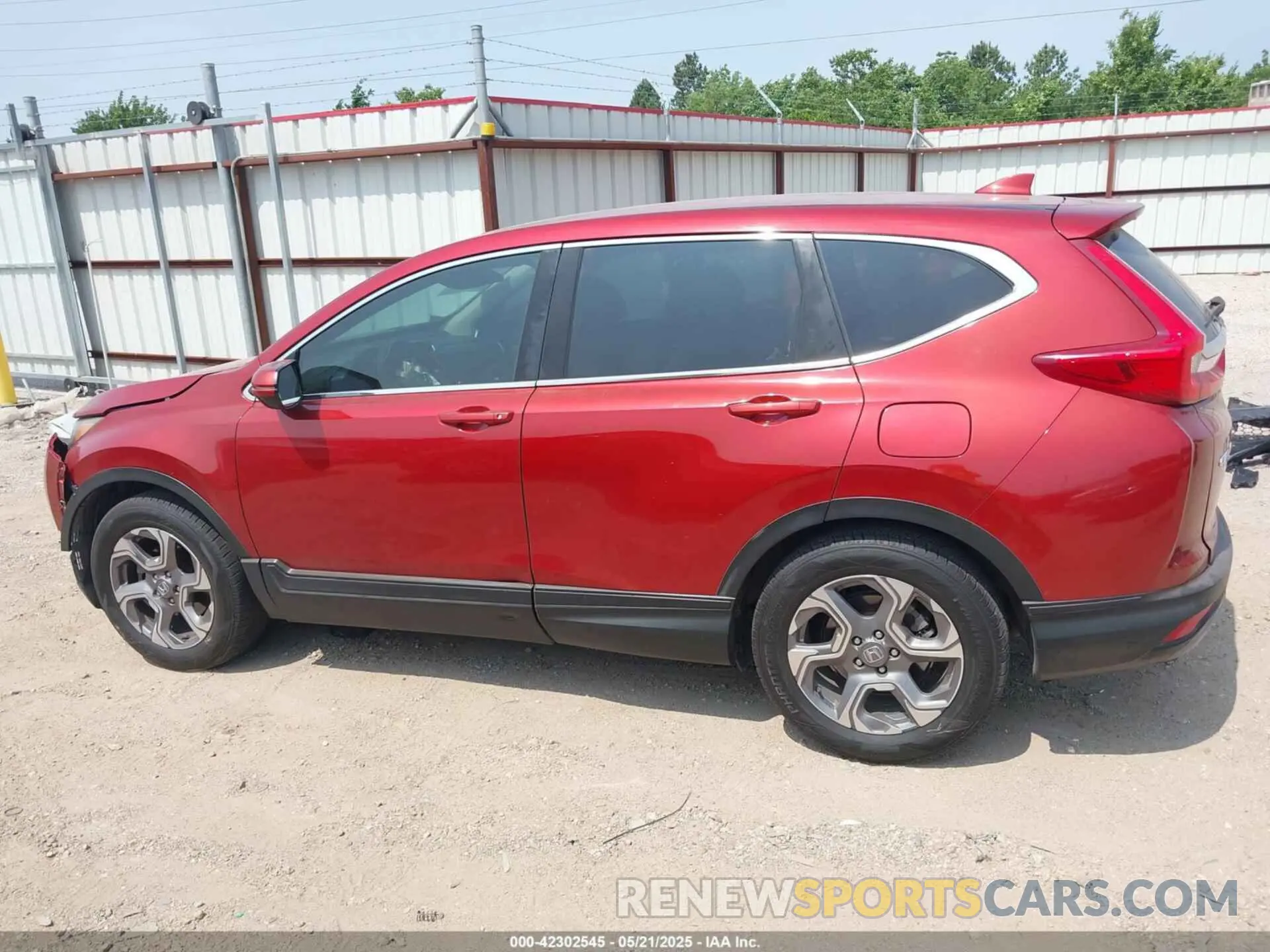 14 Photograph of a damaged car 5J6RW1H57KL001136 HONDA CR-V 2019