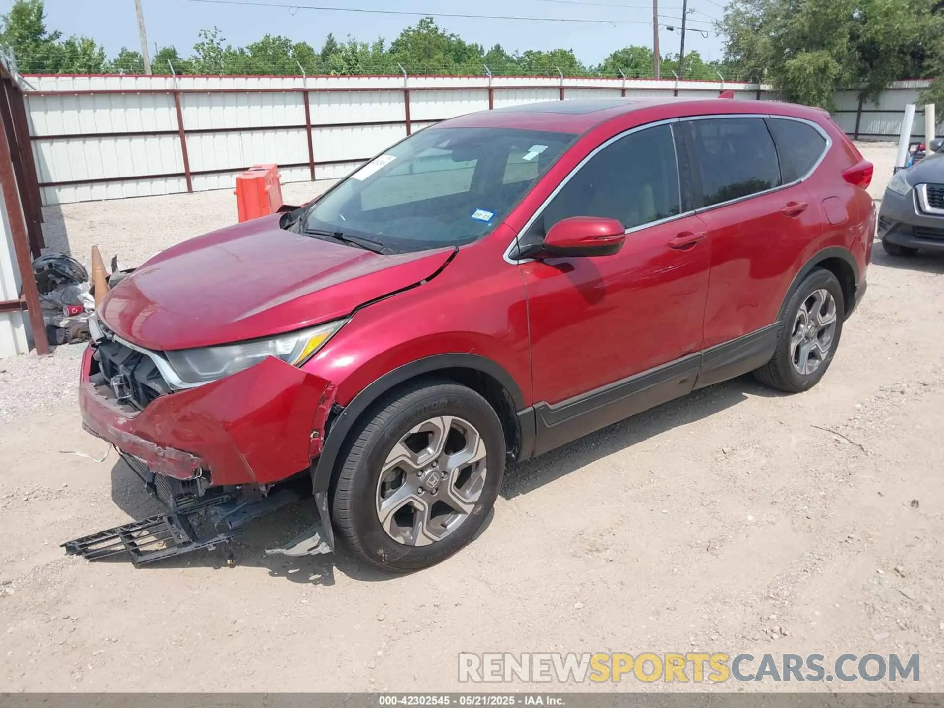 2 Photograph of a damaged car 5J6RW1H57KL001136 HONDA CR-V 2019
