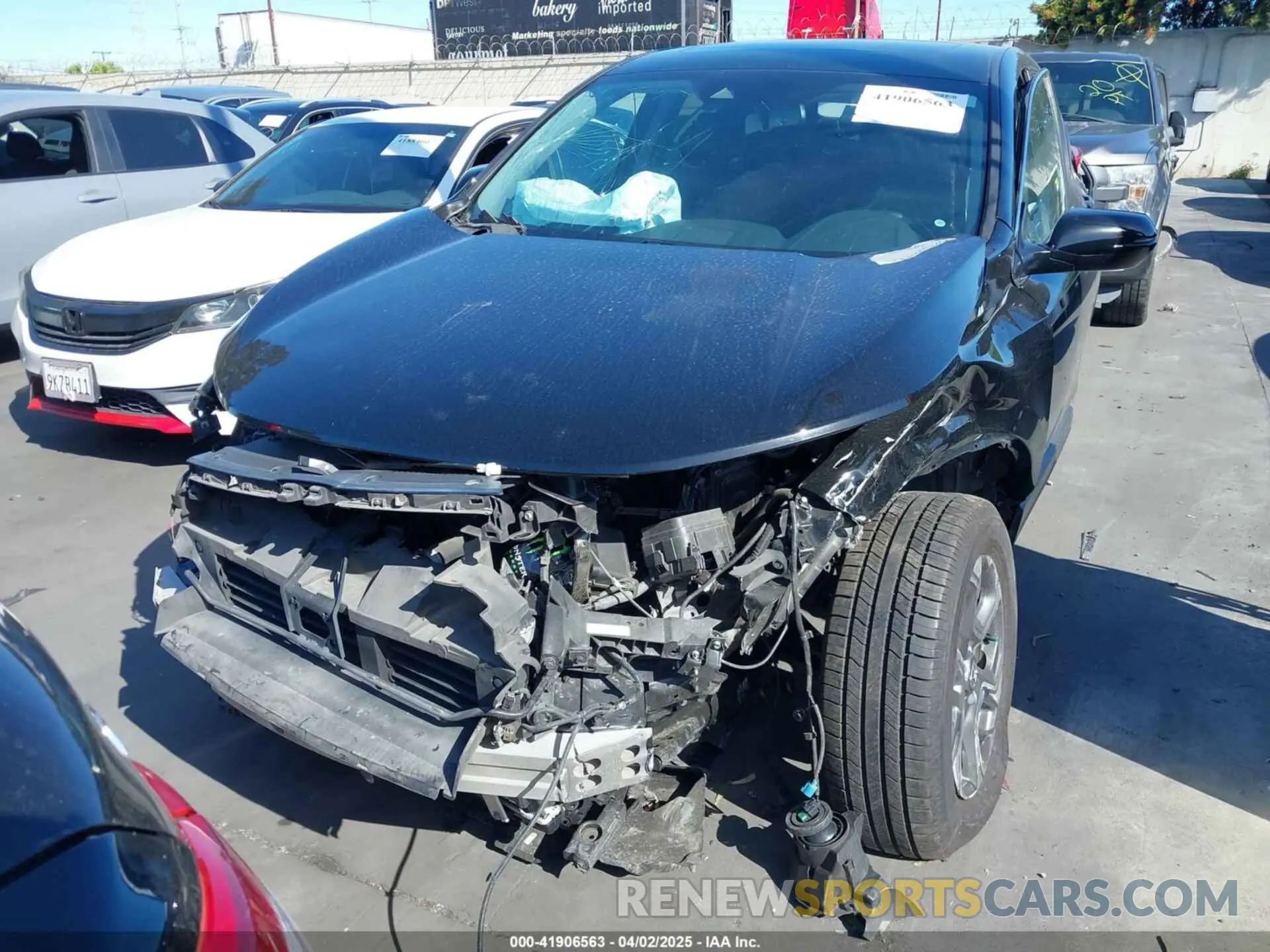 13 Photograph of a damaged car 5J6RW1H84KA001472 HONDA CR-V 2019