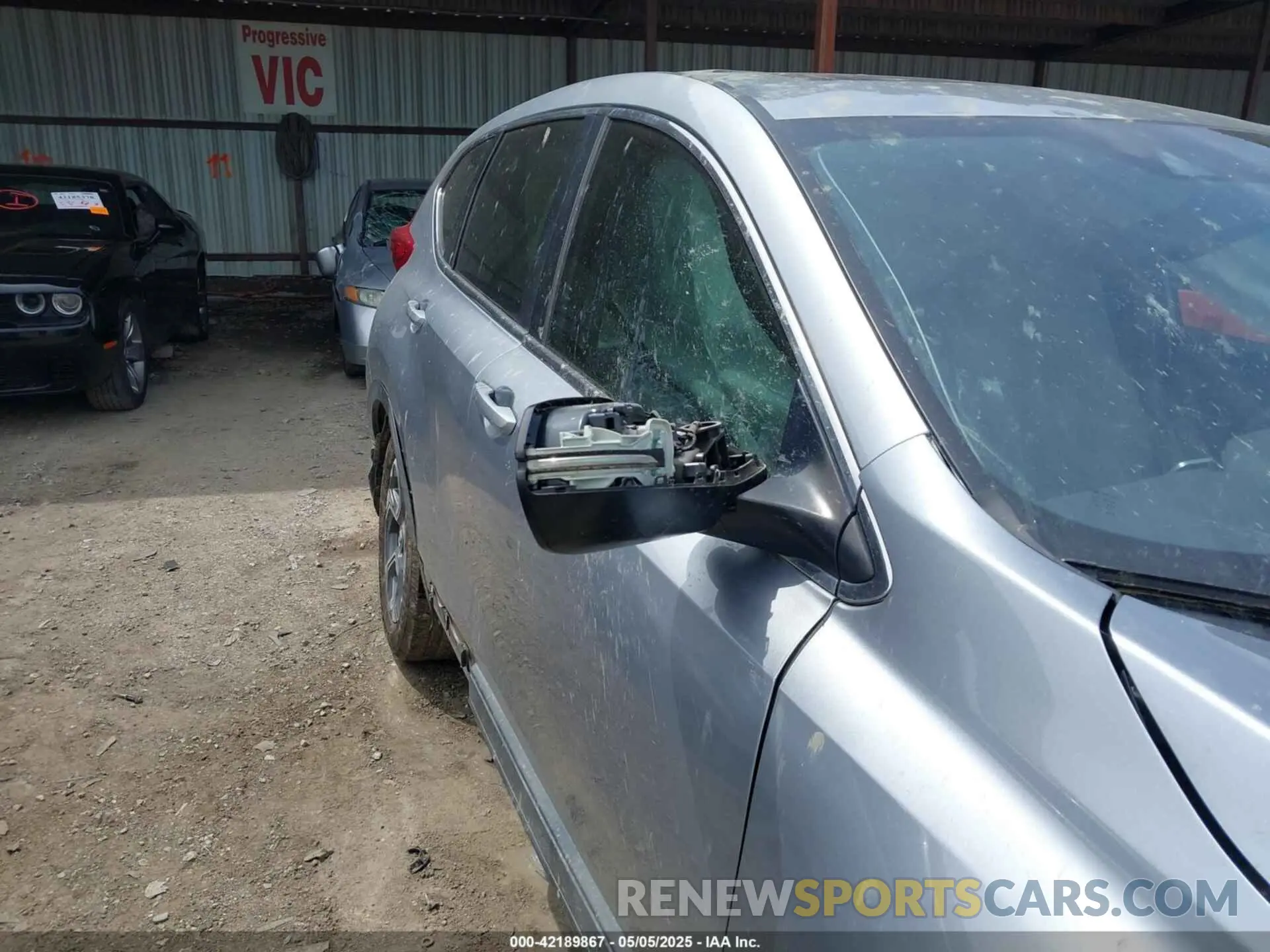 6 Фотография поврежденного автомобиля 5J6RW1H84KA017039 HONDA CR-V 2019
