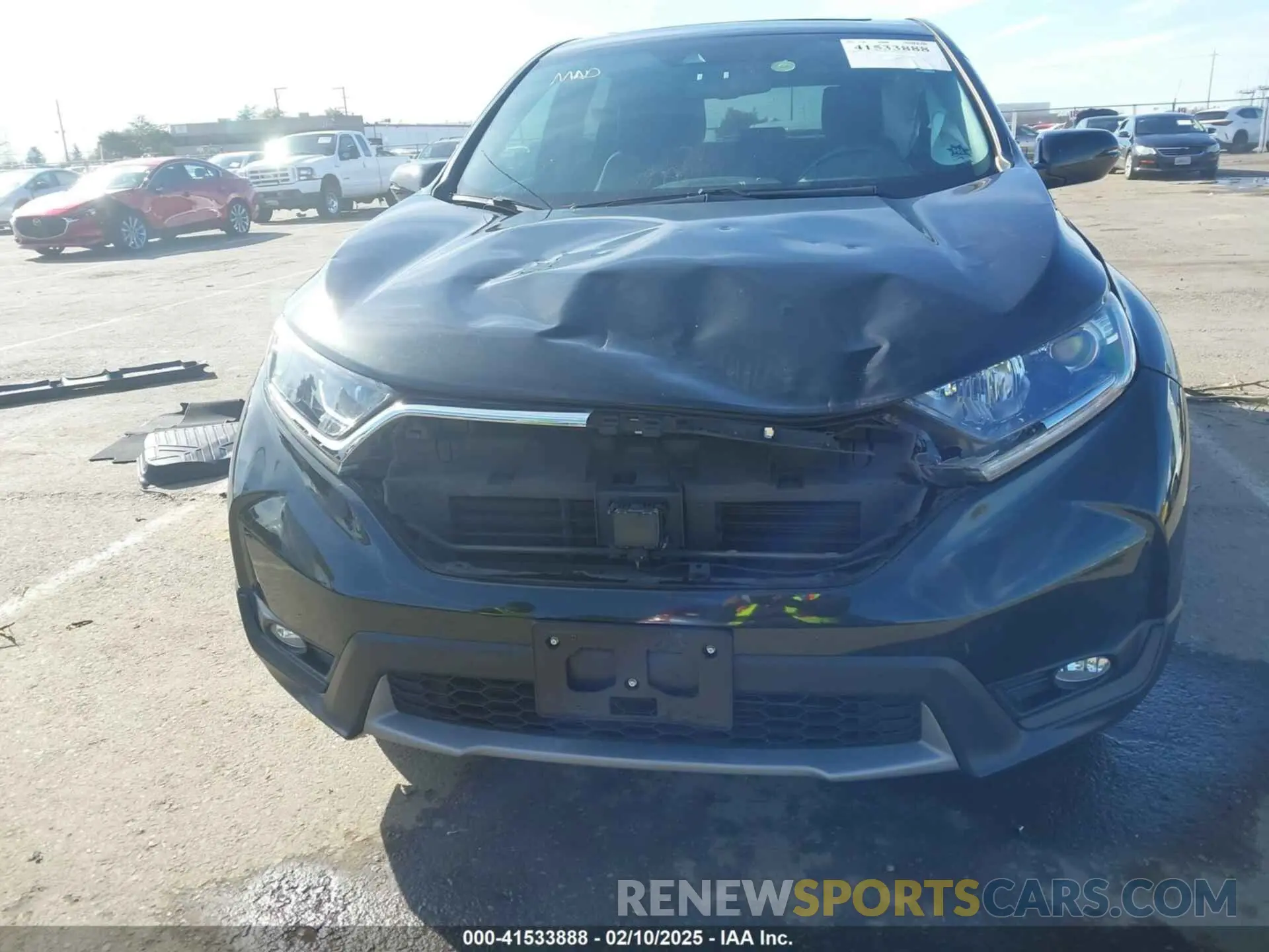 13 Photograph of a damaged car 5J6RW1H84KL005347 HONDA CR-V 2019
