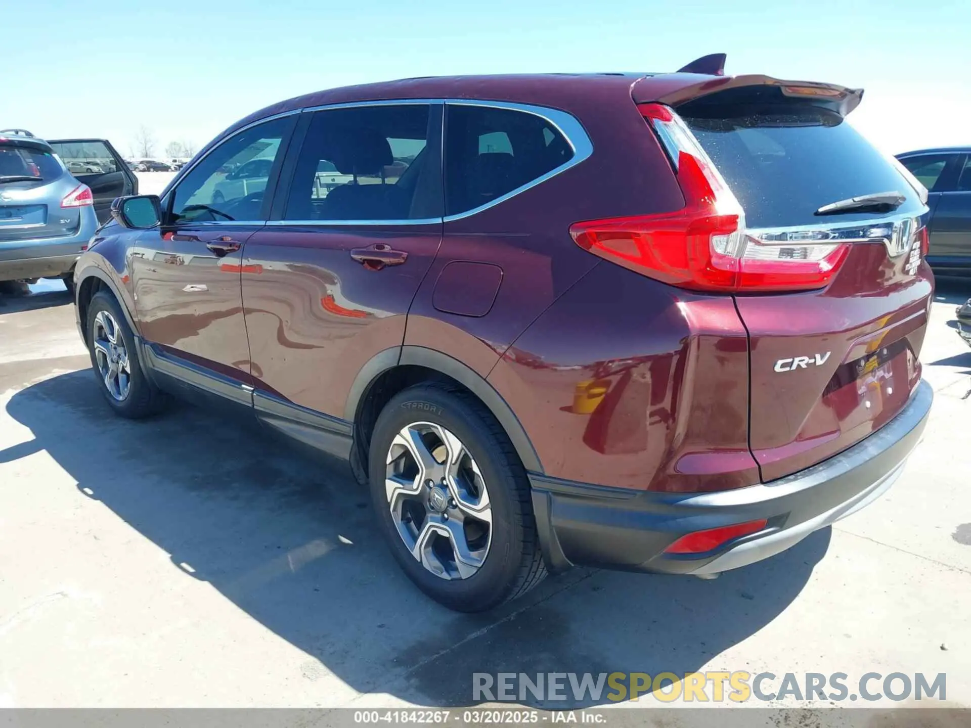 3 Photograph of a damaged car 5J6RW1H85KL002165 HONDA CR-V 2019
