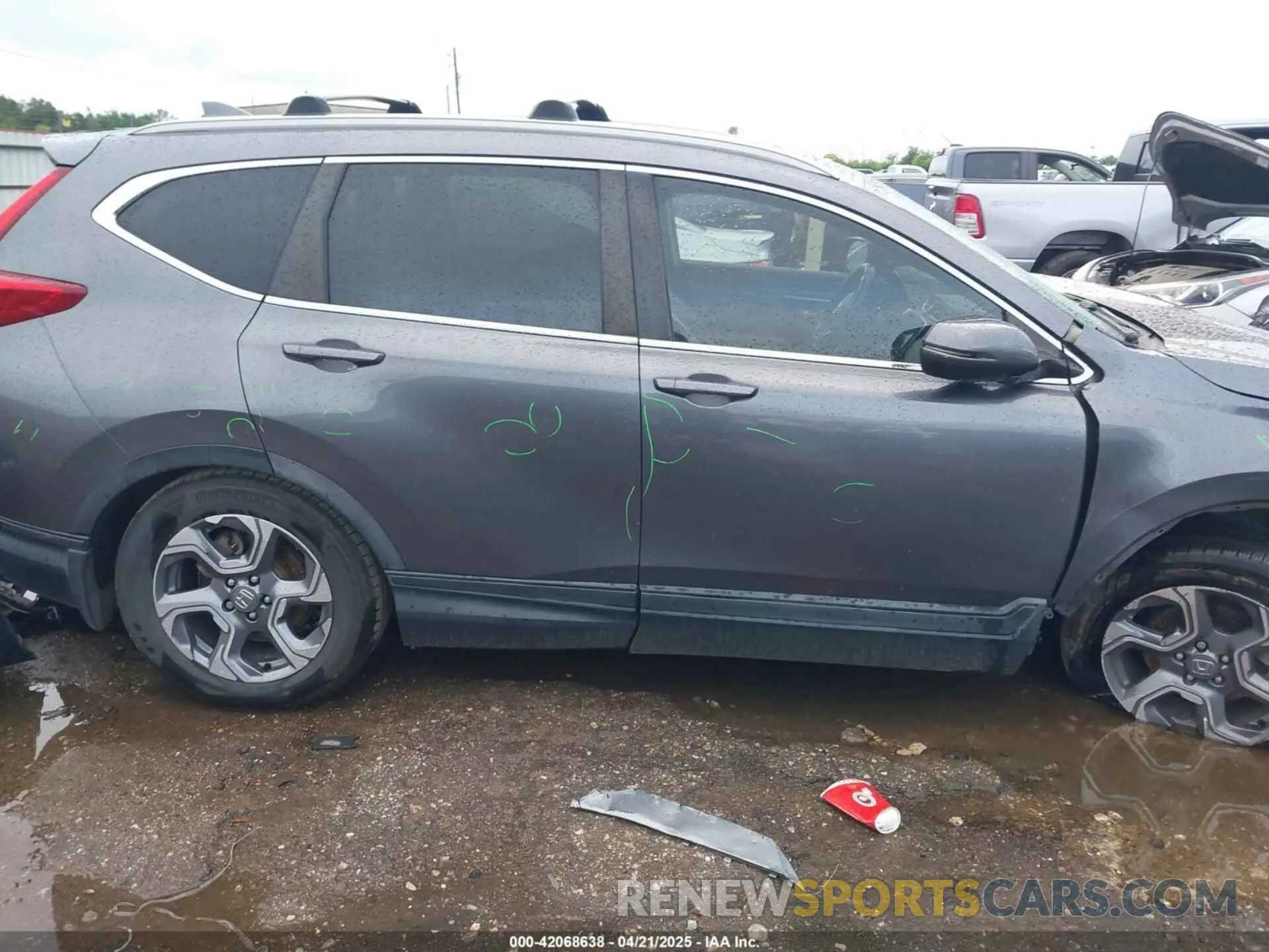 13 Фотография поврежденного автомобиля 5J6RW1H87KA027189 HONDA CR-V 2019