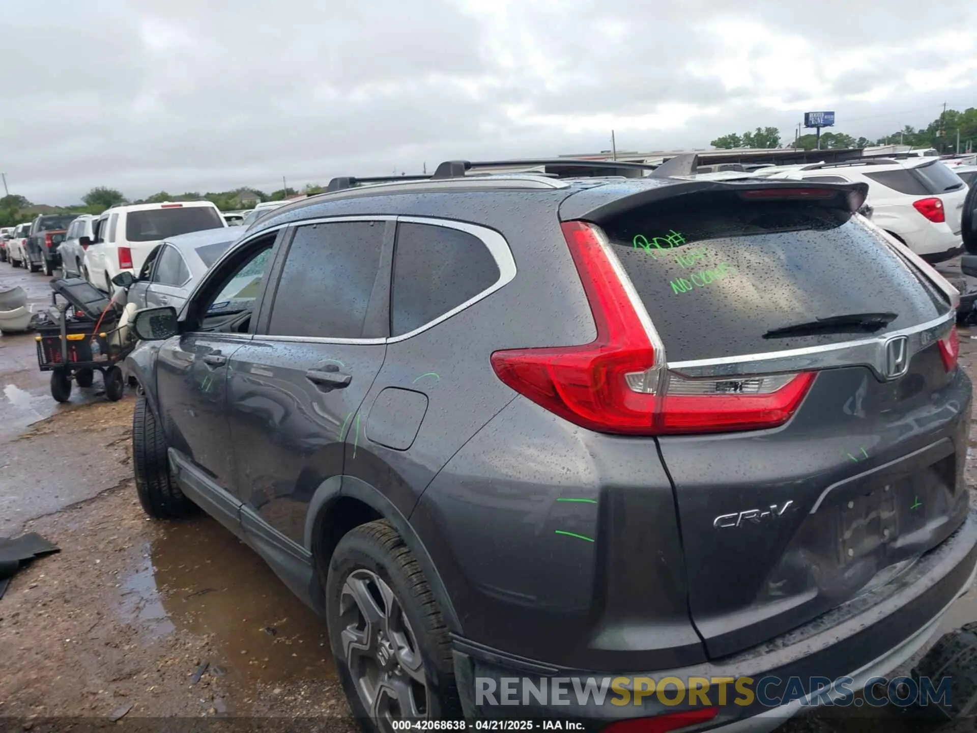 3 Фотография поврежденного автомобиля 5J6RW1H87KA027189 HONDA CR-V 2019