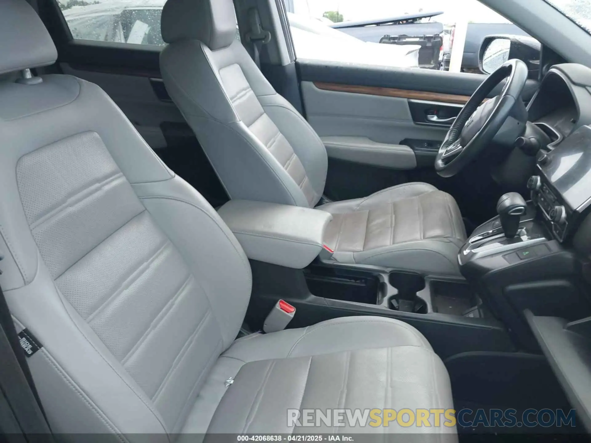5 Фотография поврежденного автомобиля 5J6RW1H87KA027189 HONDA CR-V 2019