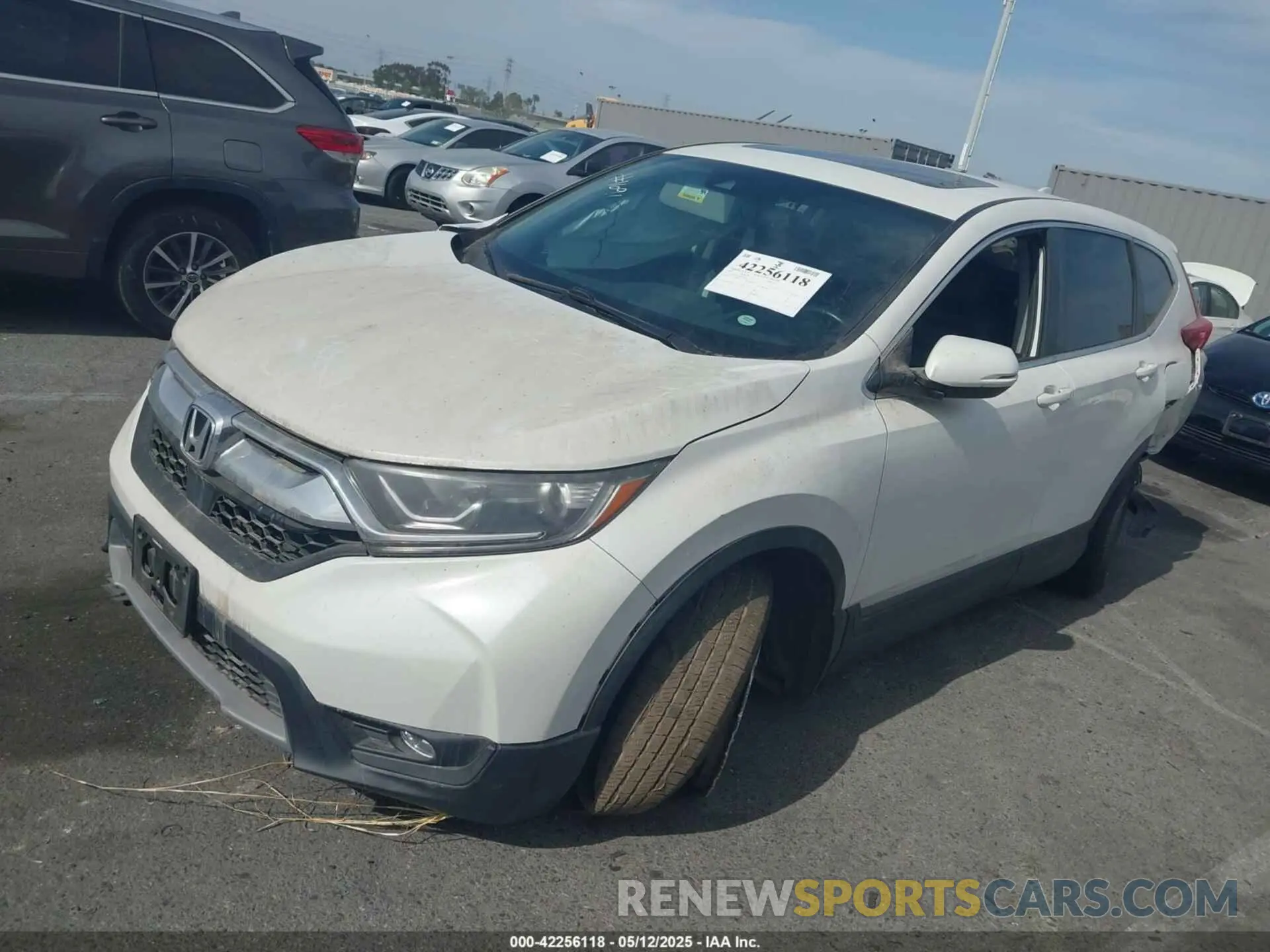 2 Фотография поврежденного автомобиля 5J6RW1H87KA048527 HONDA CR-V 2019