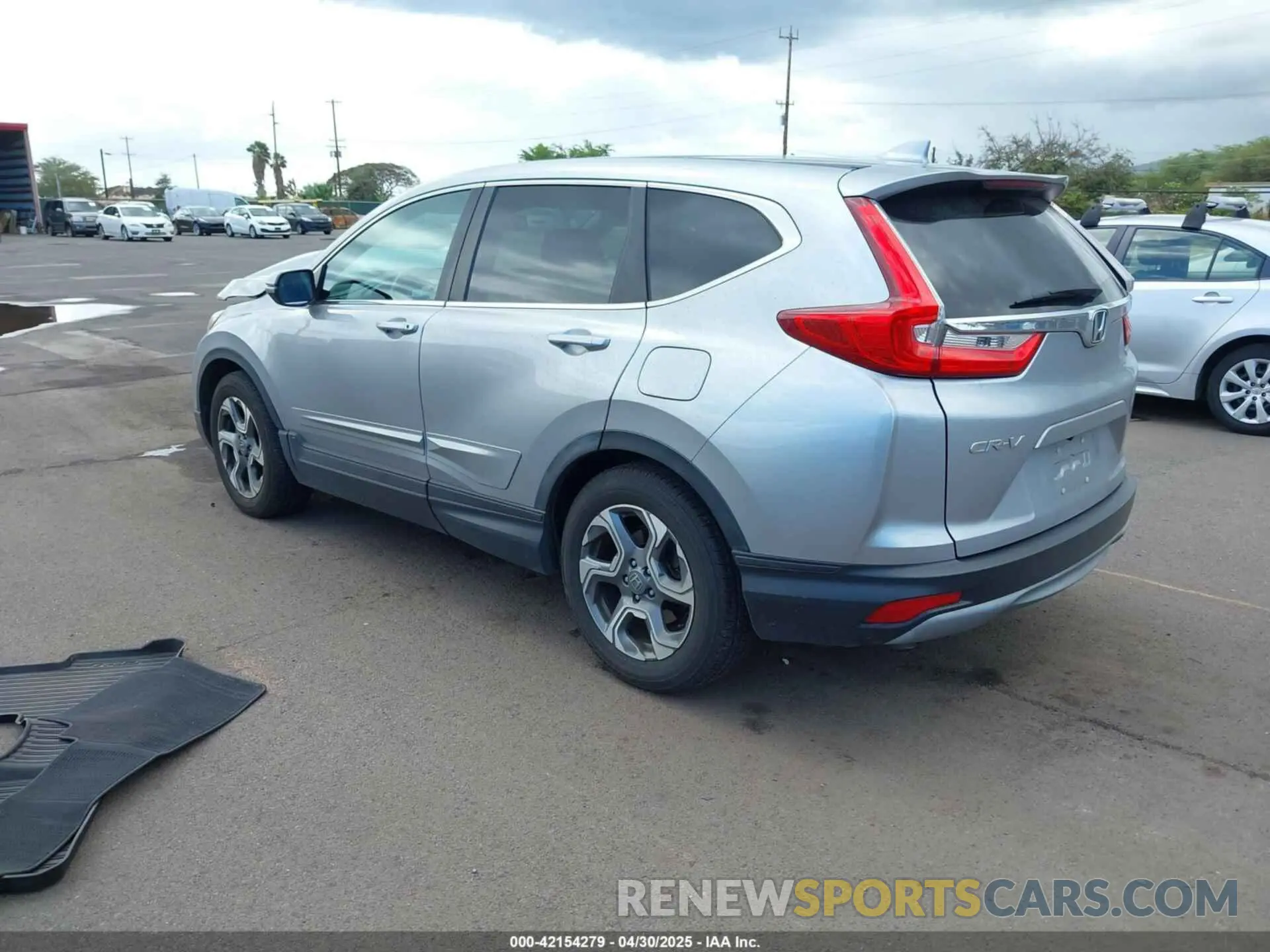 3 Фотография поврежденного автомобиля 5J6RW1H89KA046228 HONDA CR-V 2019