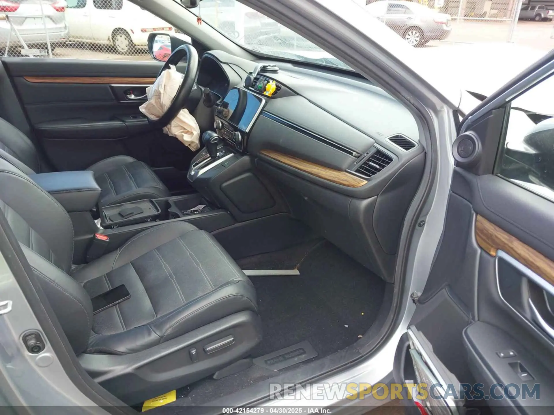 5 Фотография поврежденного автомобиля 5J6RW1H89KA046228 HONDA CR-V 2019