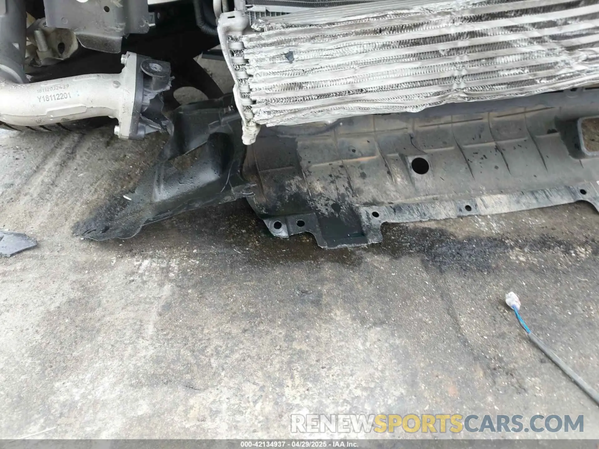 18 Фотография поврежденного автомобиля 5J6RW2H51KL007925 HONDA CR-V 2019
