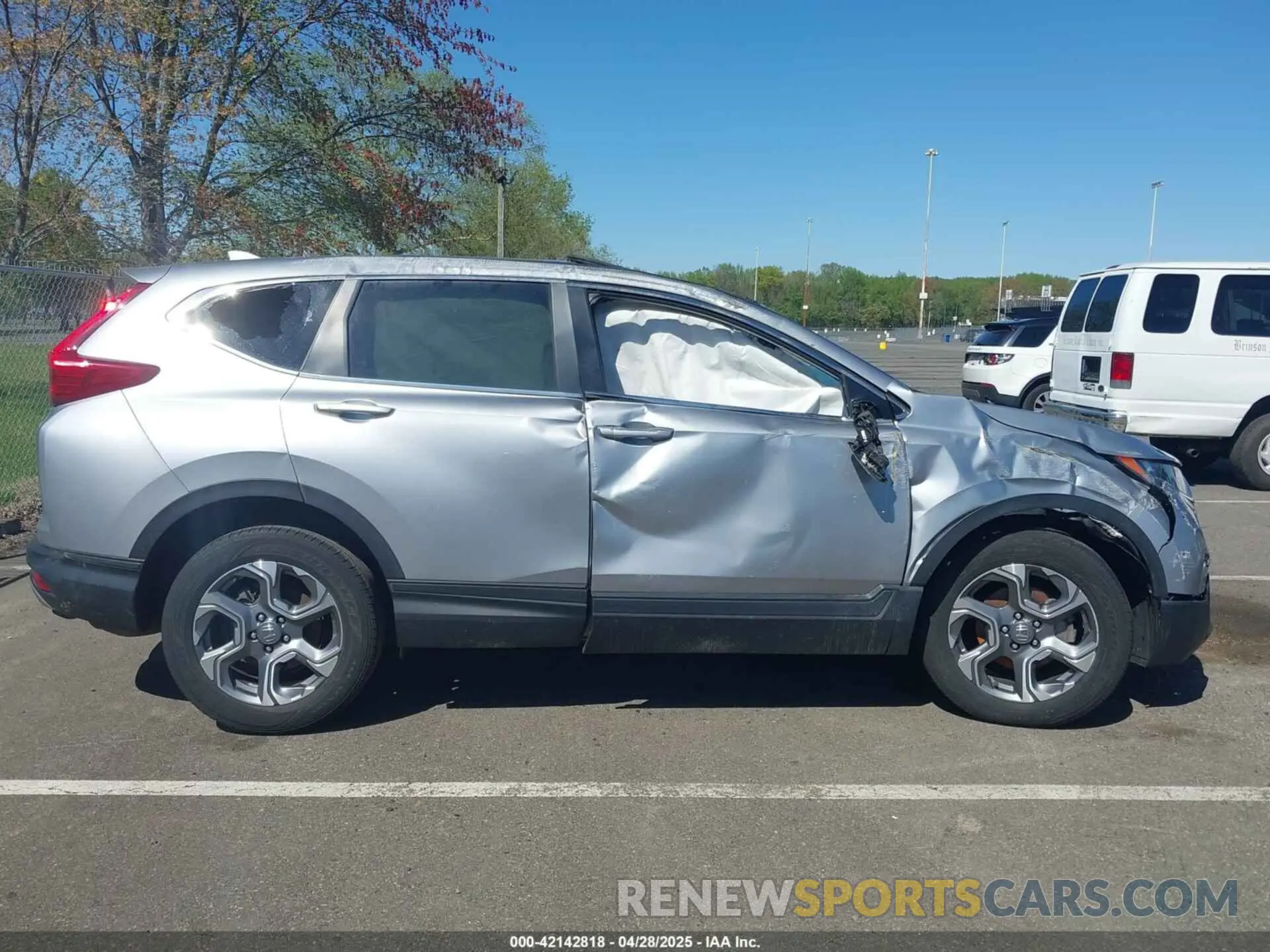 12 Фотография поврежденного автомобиля 5J6RW2H51KL033747 HONDA CR-V 2019