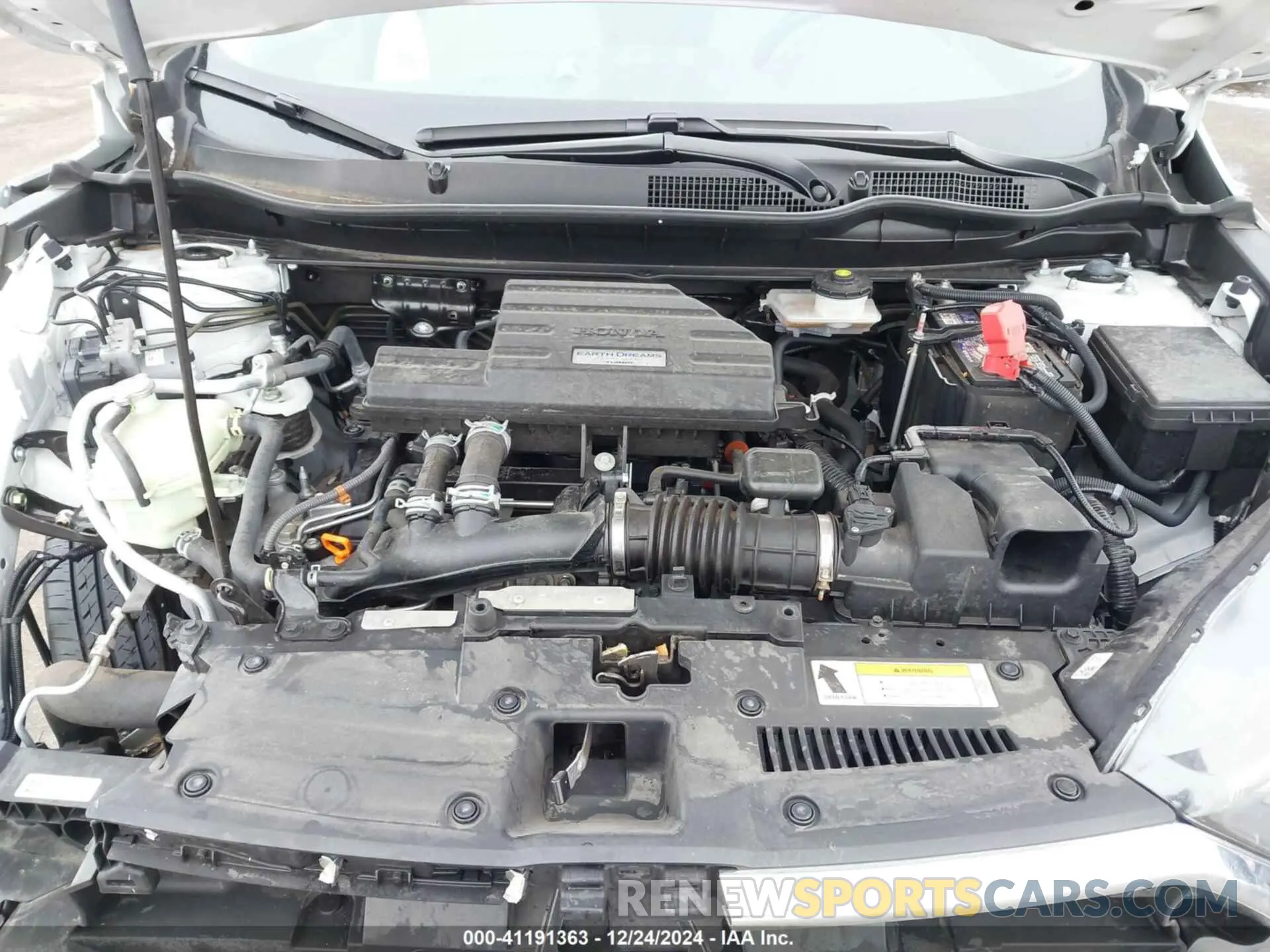 10 Photograph of a damaged car 5J6RW2H54KL015789 HONDA CR-V 2019