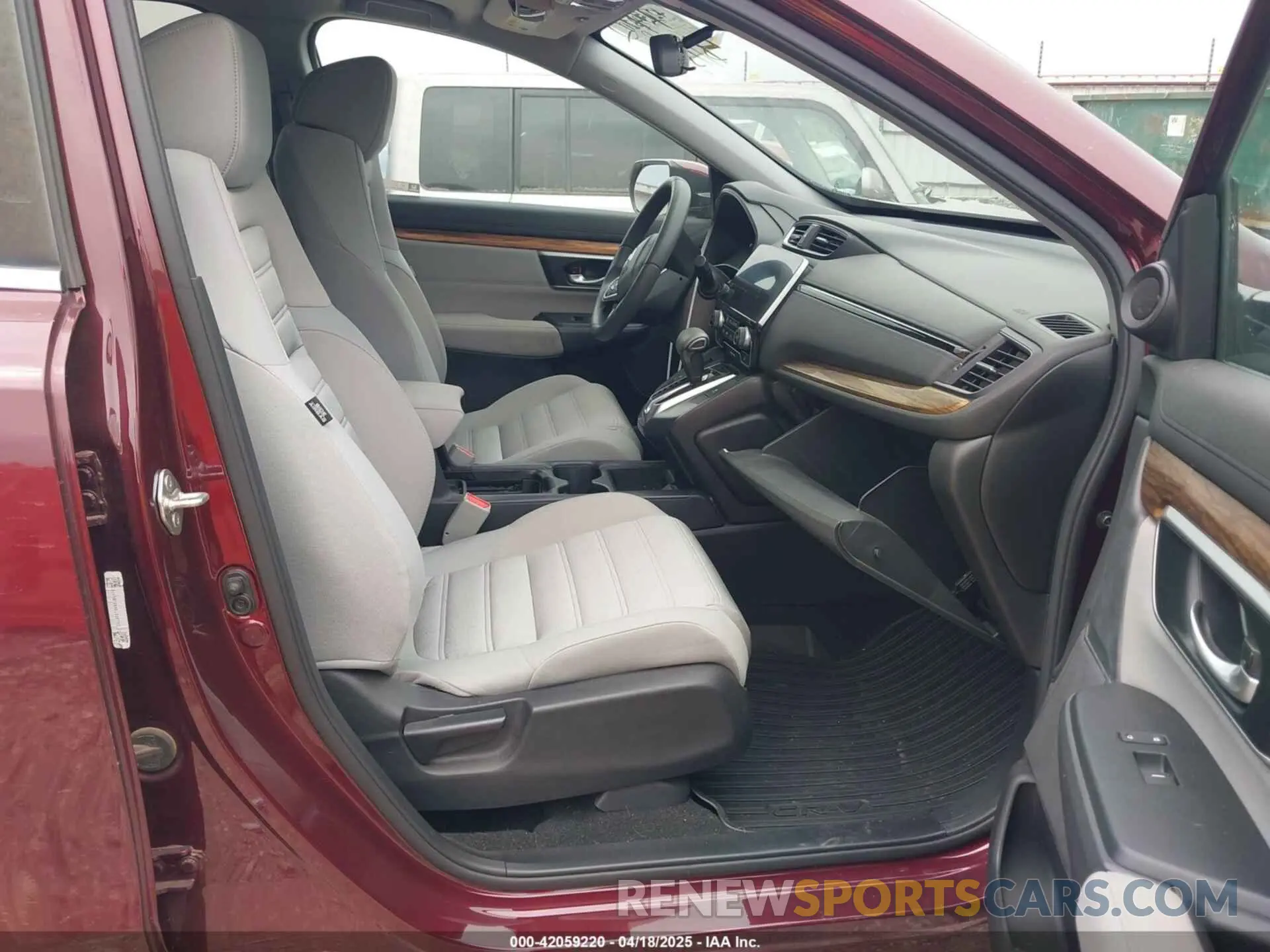 5 Фотография поврежденного автомобиля 5J6RW2H56KL007712 HONDA CR-V 2019
