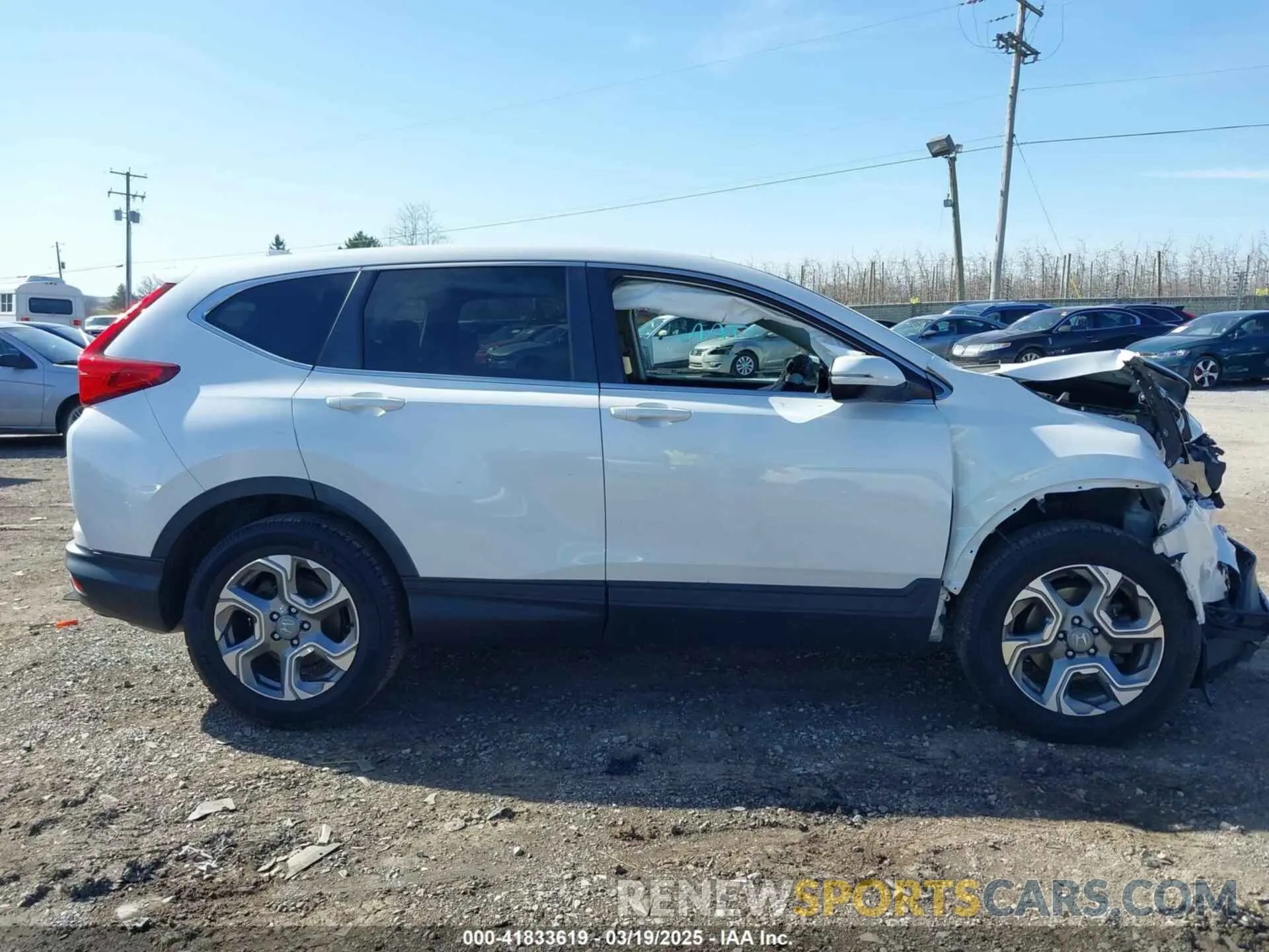 13 Фотография поврежденного автомобиля 5J6RW2H57KL030092 HONDA CR-V 2019