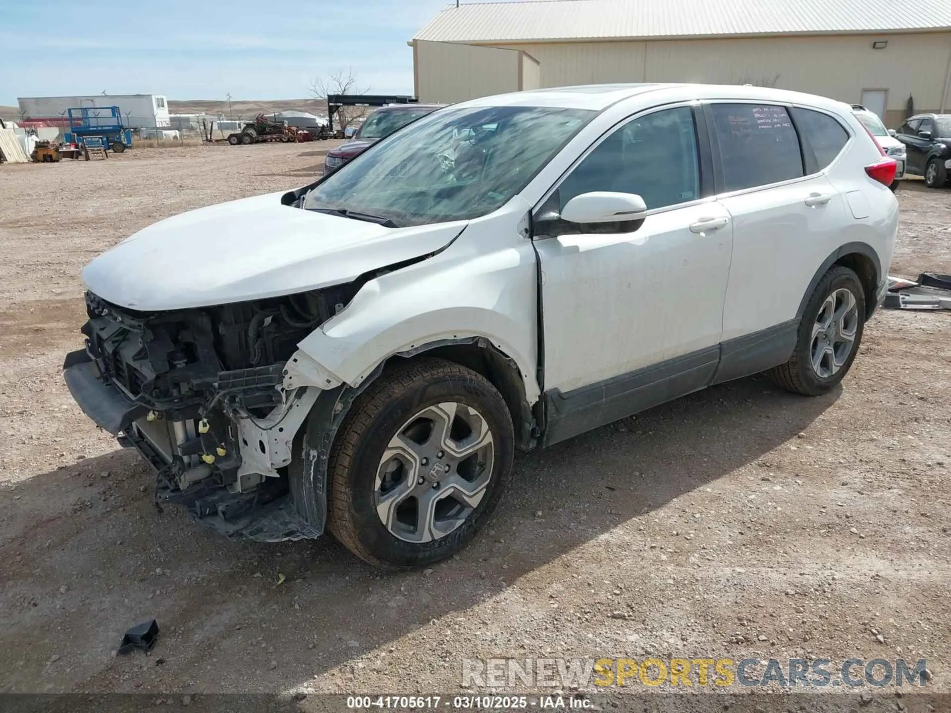 2 Фотография поврежденного автомобиля 5J6RW2H83KA010069 HONDA CR-V 2019