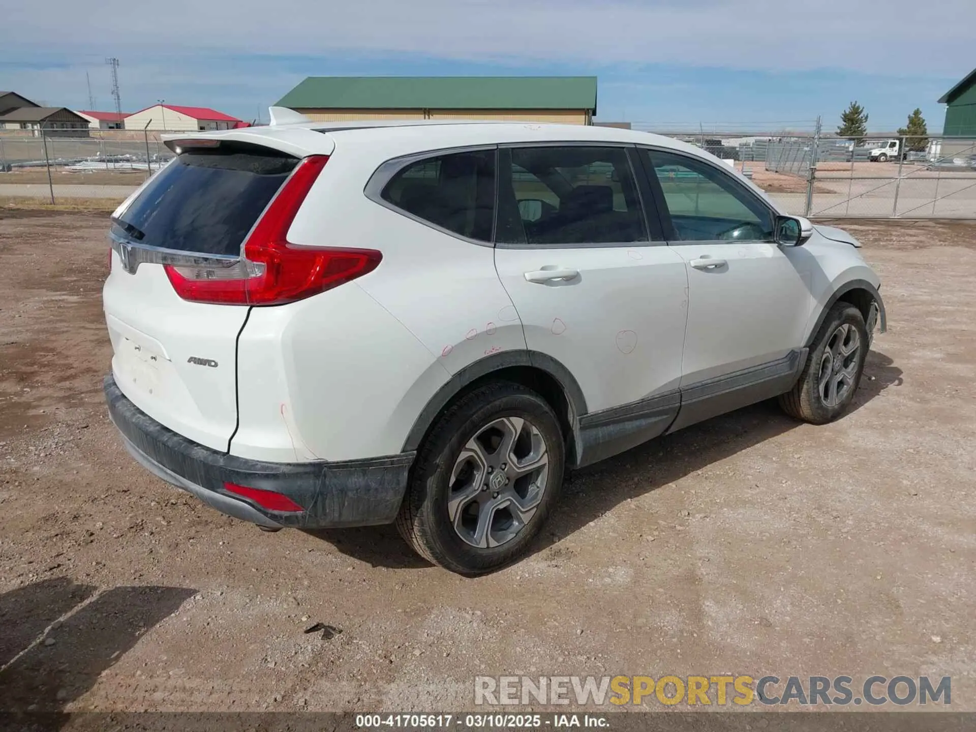 4 Фотография поврежденного автомобиля 5J6RW2H83KA010069 HONDA CR-V 2019