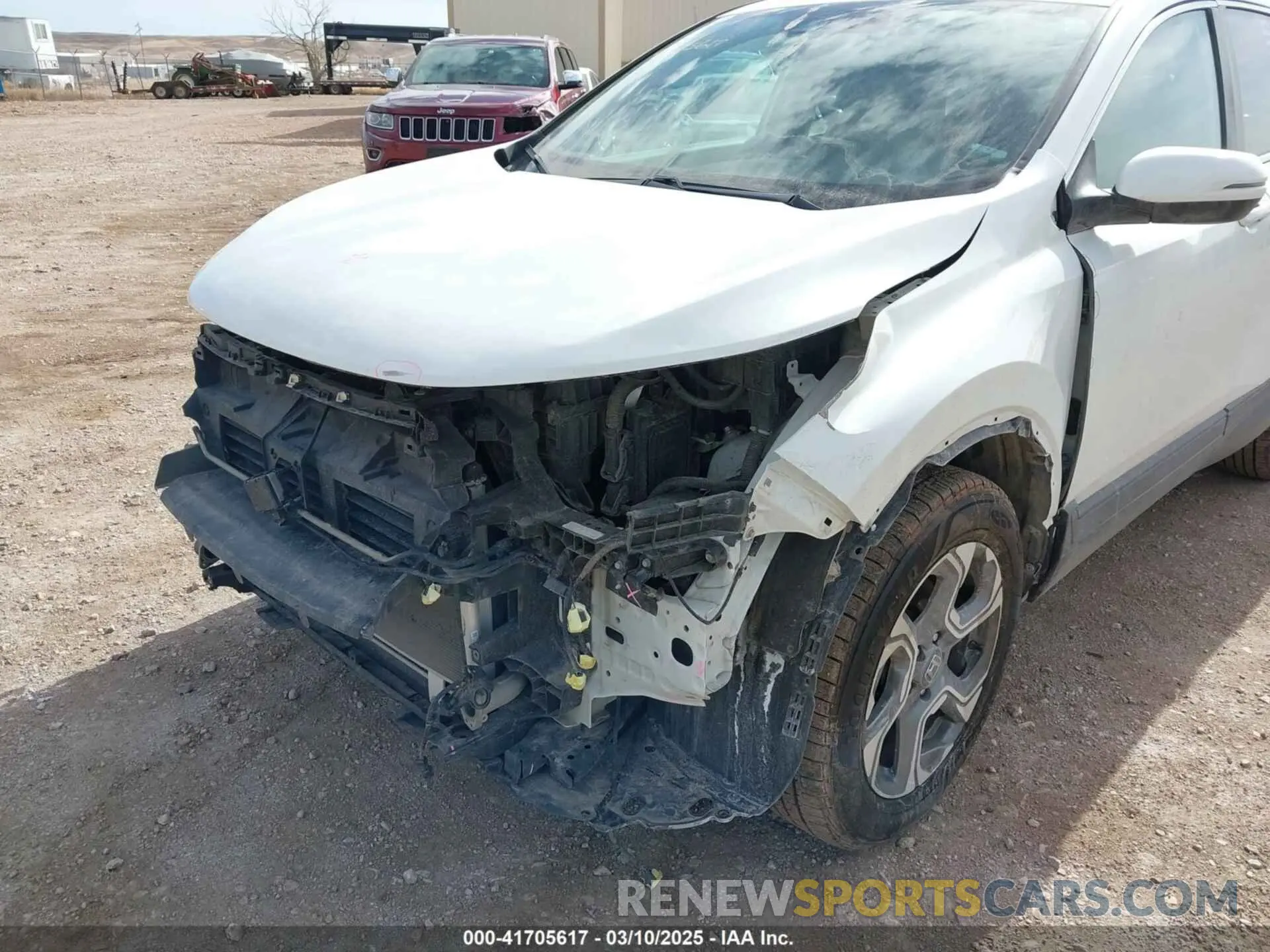6 Фотография поврежденного автомобиля 5J6RW2H83KA010069 HONDA CR-V 2019