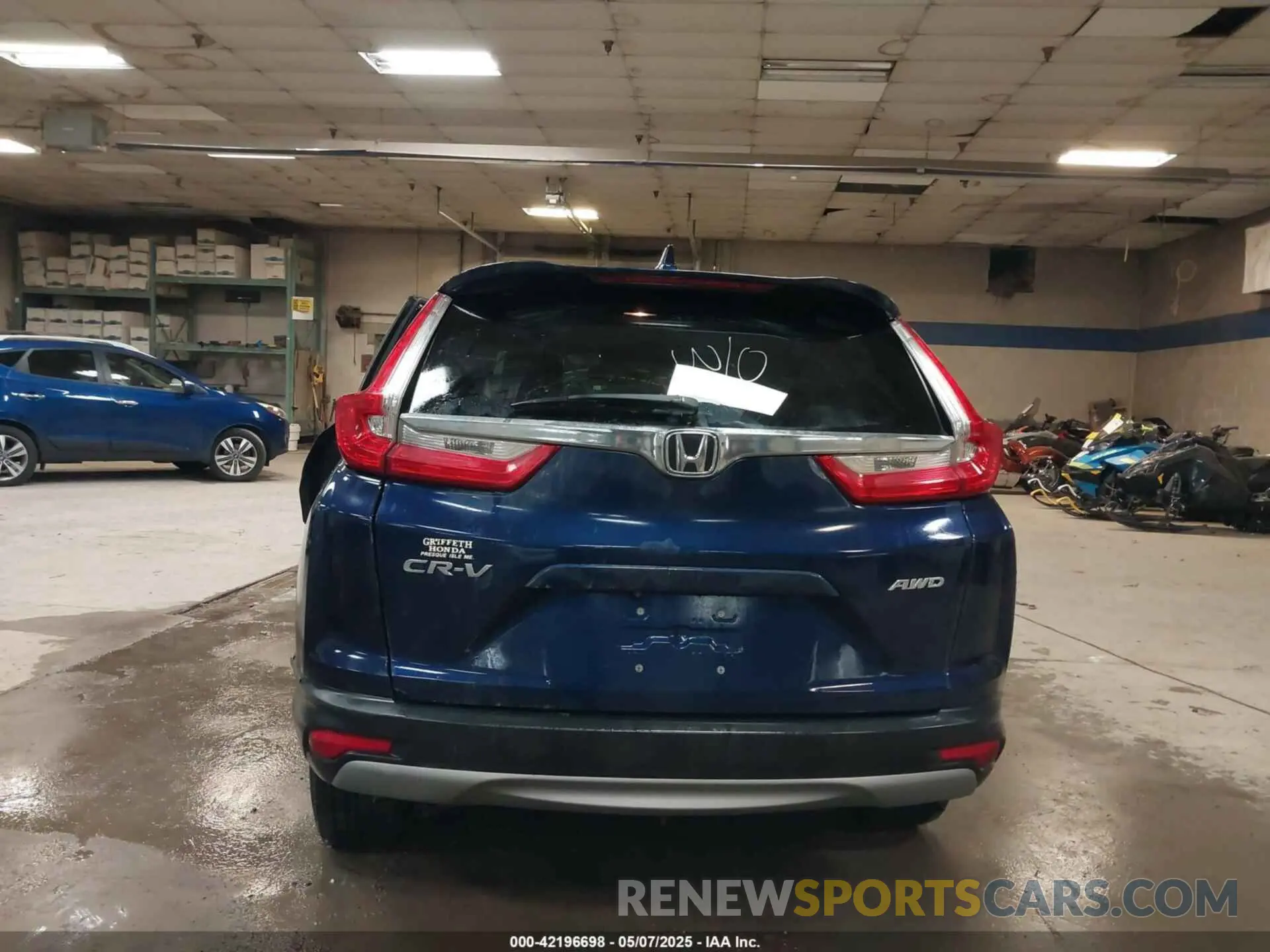 16 Photograph of a damaged car 5J6RW2H85KA000269 HONDA CR-V 2019