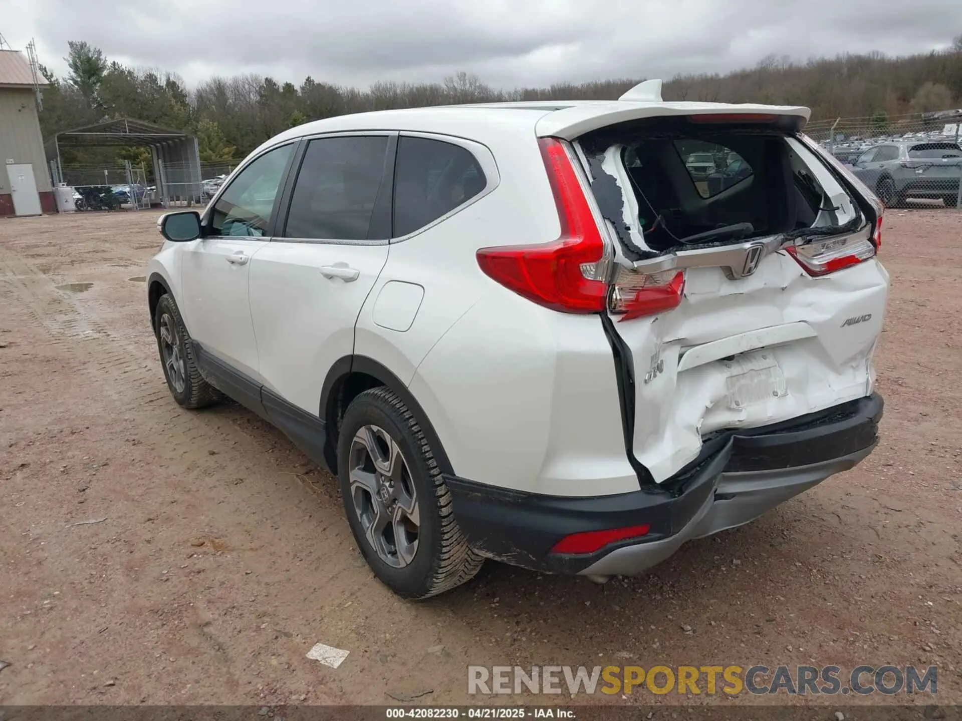 3 Фотография поврежденного автомобиля 5J6RW2H87KL018230 HONDA CR-V 2019