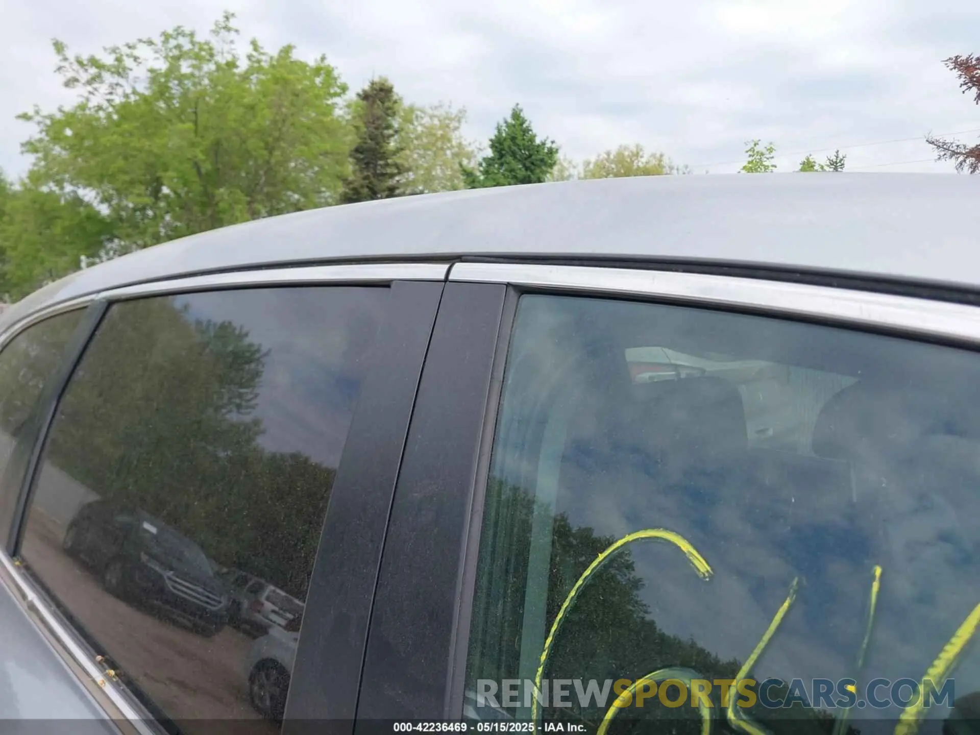 19 Фотография поврежденного автомобиля 5J6RW2H88KL002408 HONDA CR-V 2019